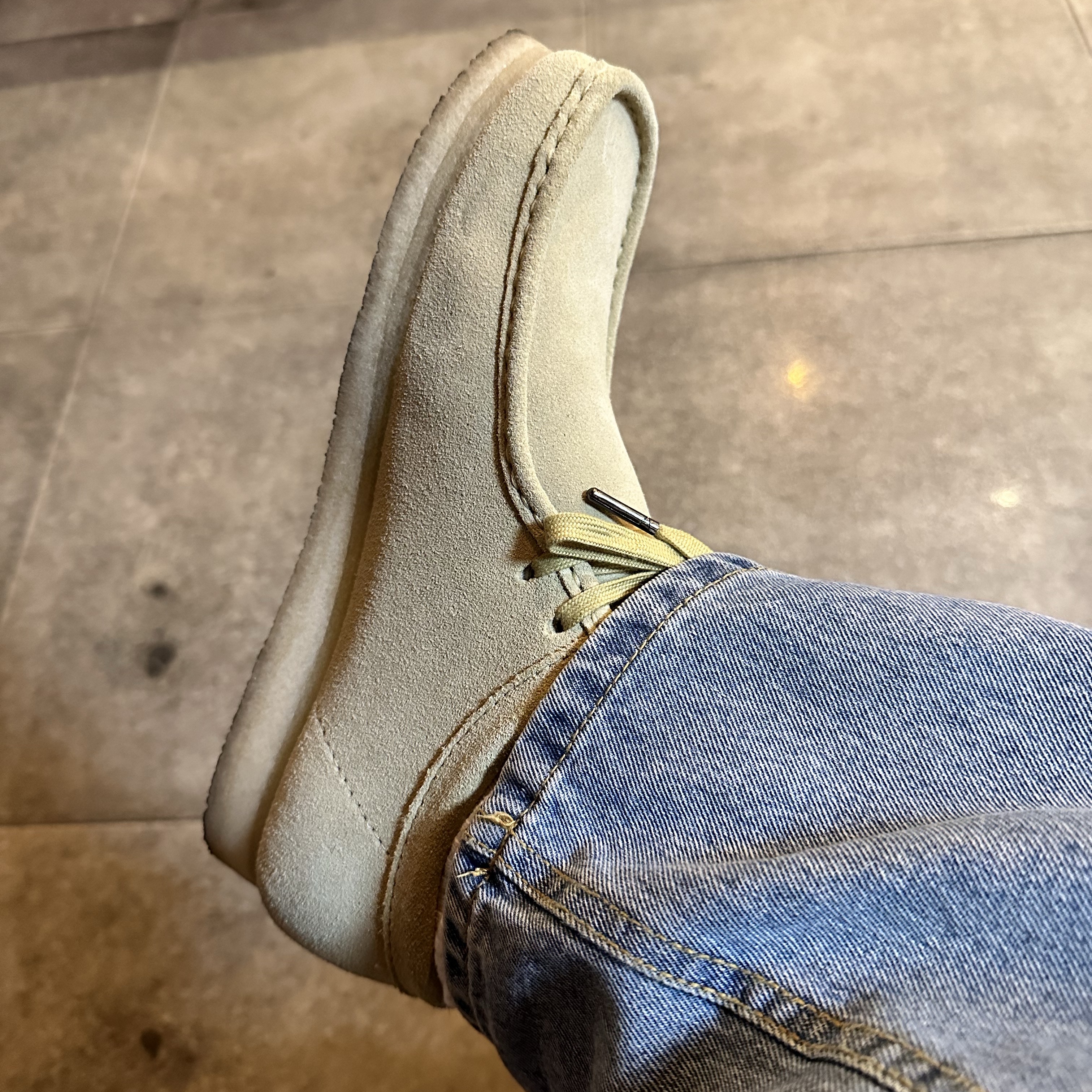 Clarks Wallabee Maple Suede 착용 스타일