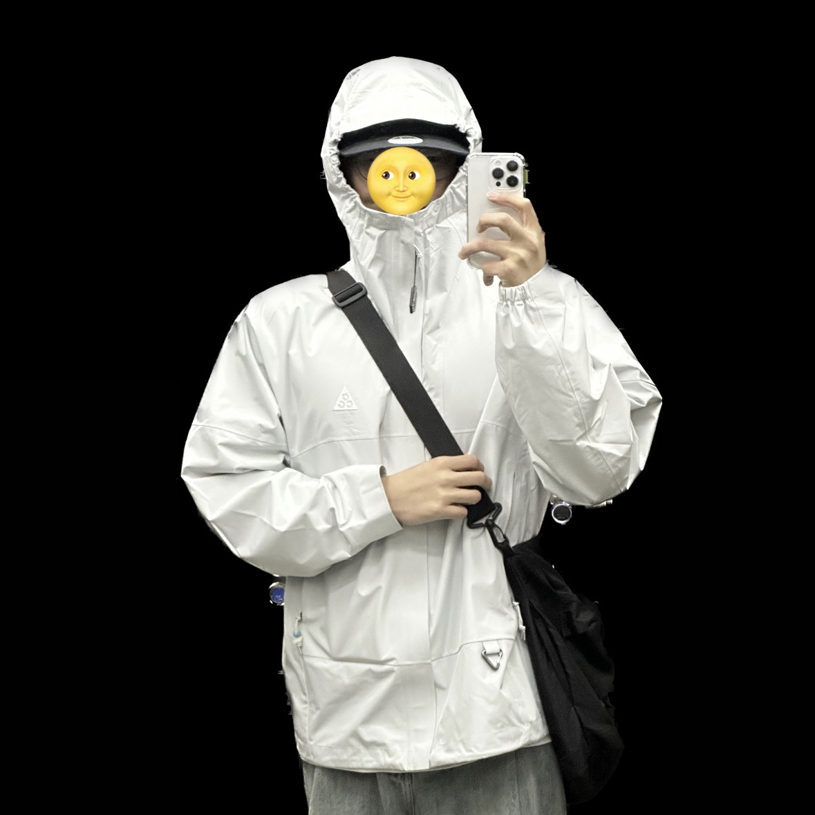 Nike ACG Storm-Fit ADV Cascade Rains Full Zip Jacket Photon Dust - Asia, Puma x AMI Low Curve Cap Black 착용 스타일 - 2