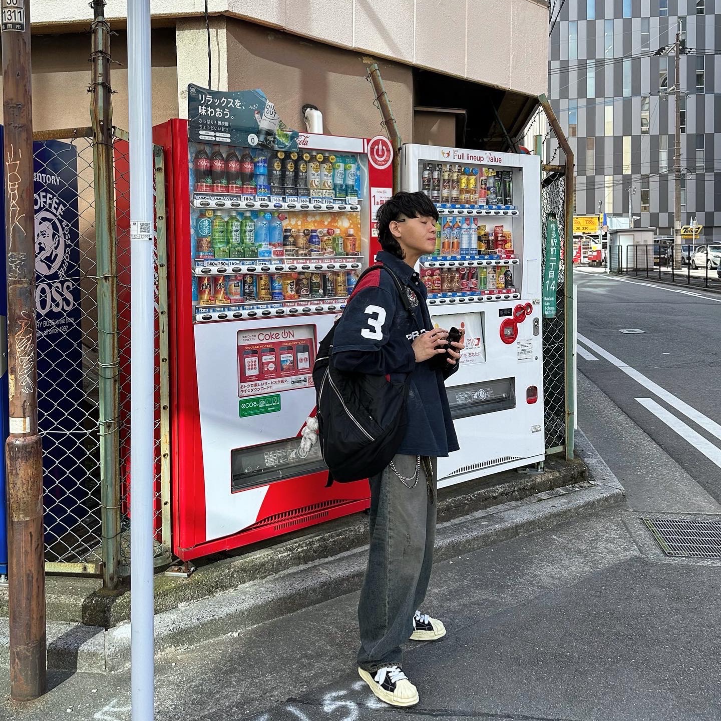 Farfromwhat Far Zipper Ripstop Backpack Black, Undermycar Iek Hand Brush Washed Wide Jeans Corrosion Blue - 23FW 착용 스타일 - 1