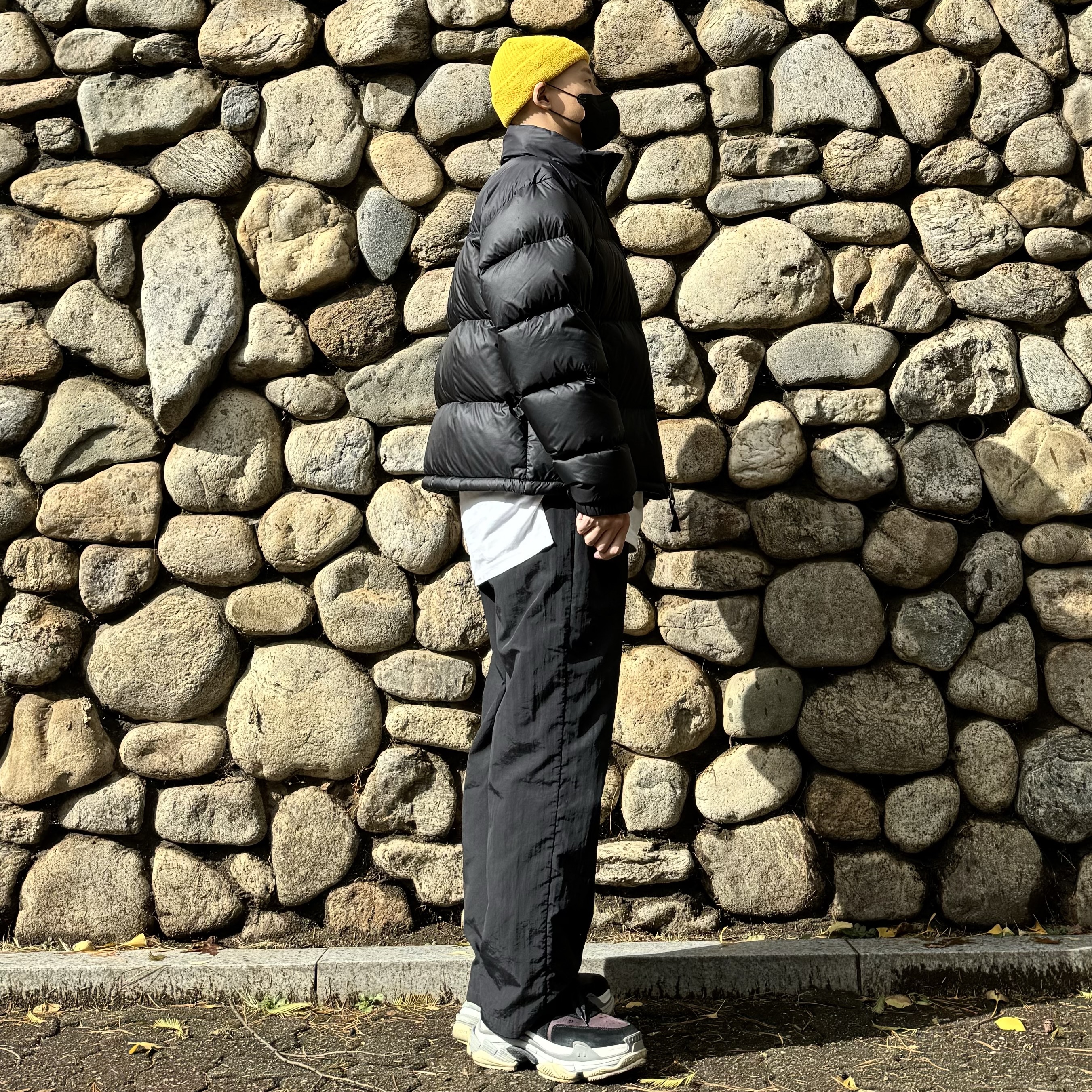 The North Face 1996 Retro Nuptse Down Jacket TNF Black, Balenciaga Triple S Sneakers Black Bordeaux 착용 스타일 - 2