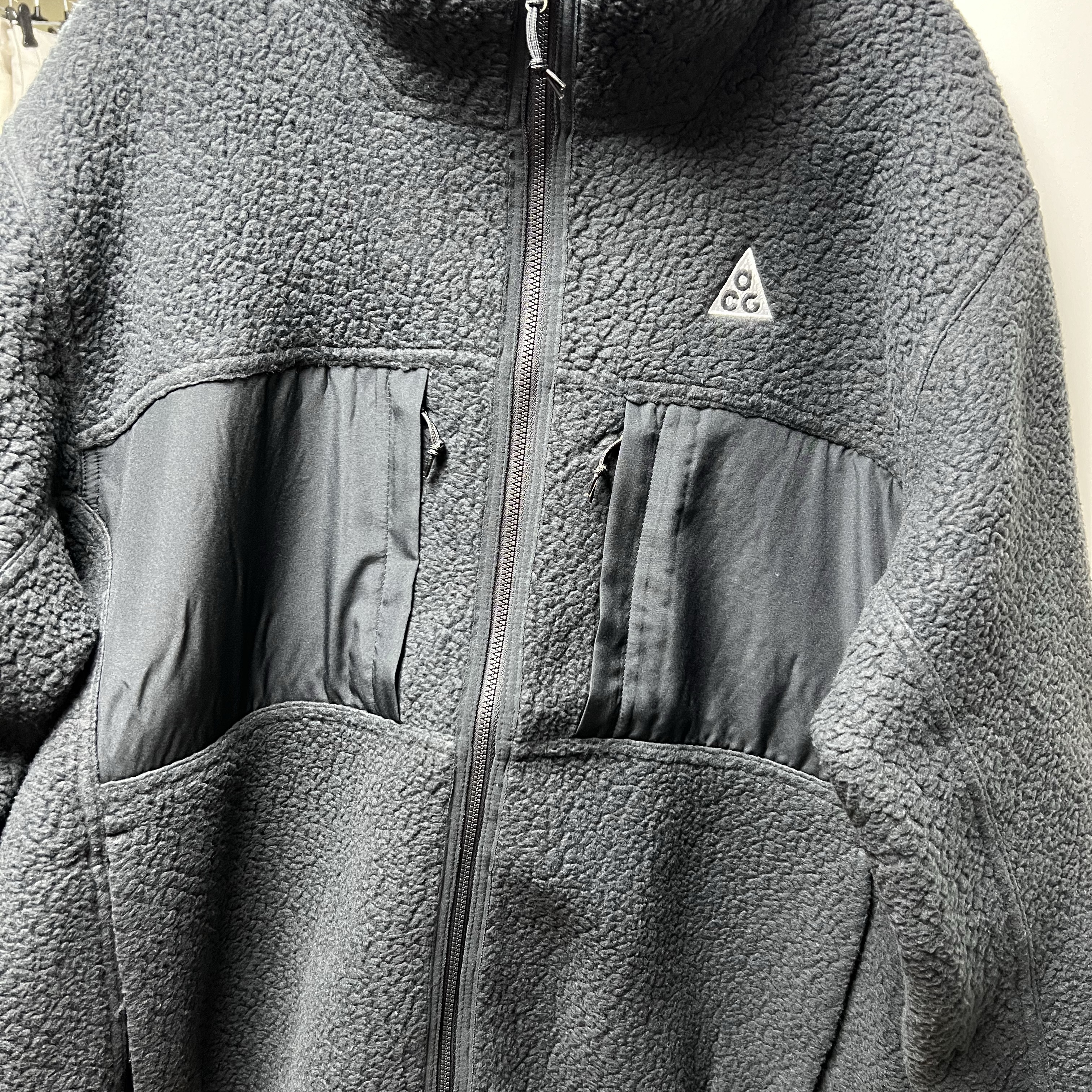 Nike ACG Arctic Wolf Full Zip Top Black Anthracite - Asia 착용 스타일