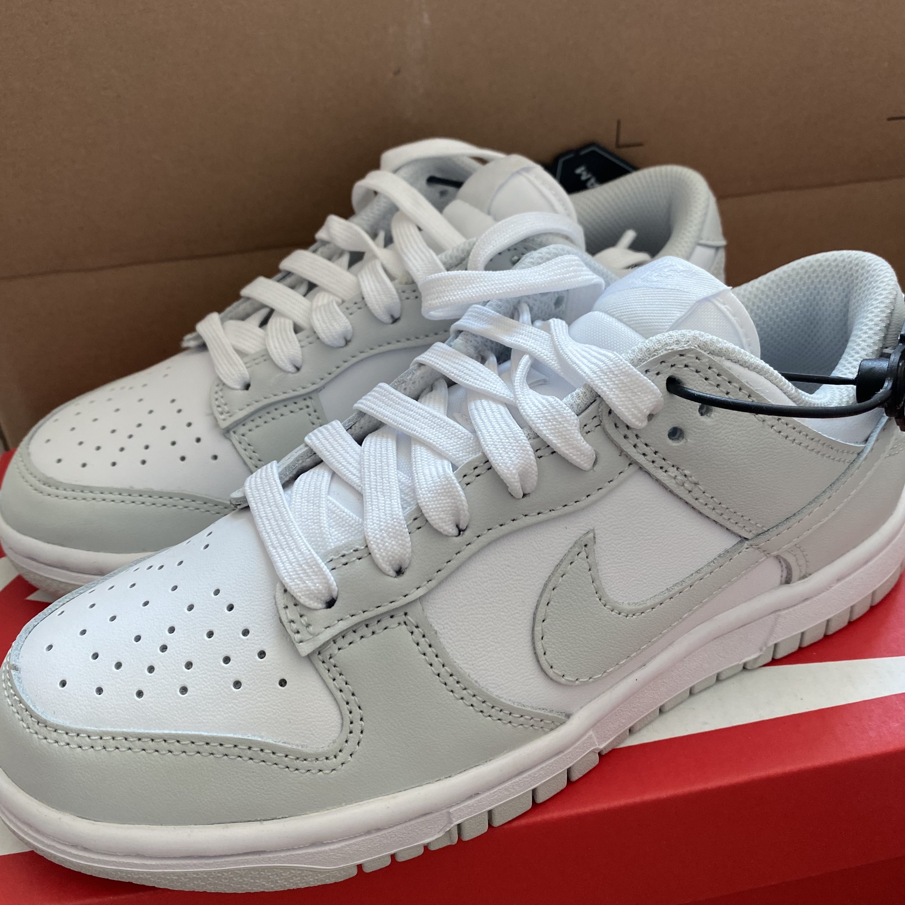 (W) Nike Dunk Low Photon Dust 착용 스타일