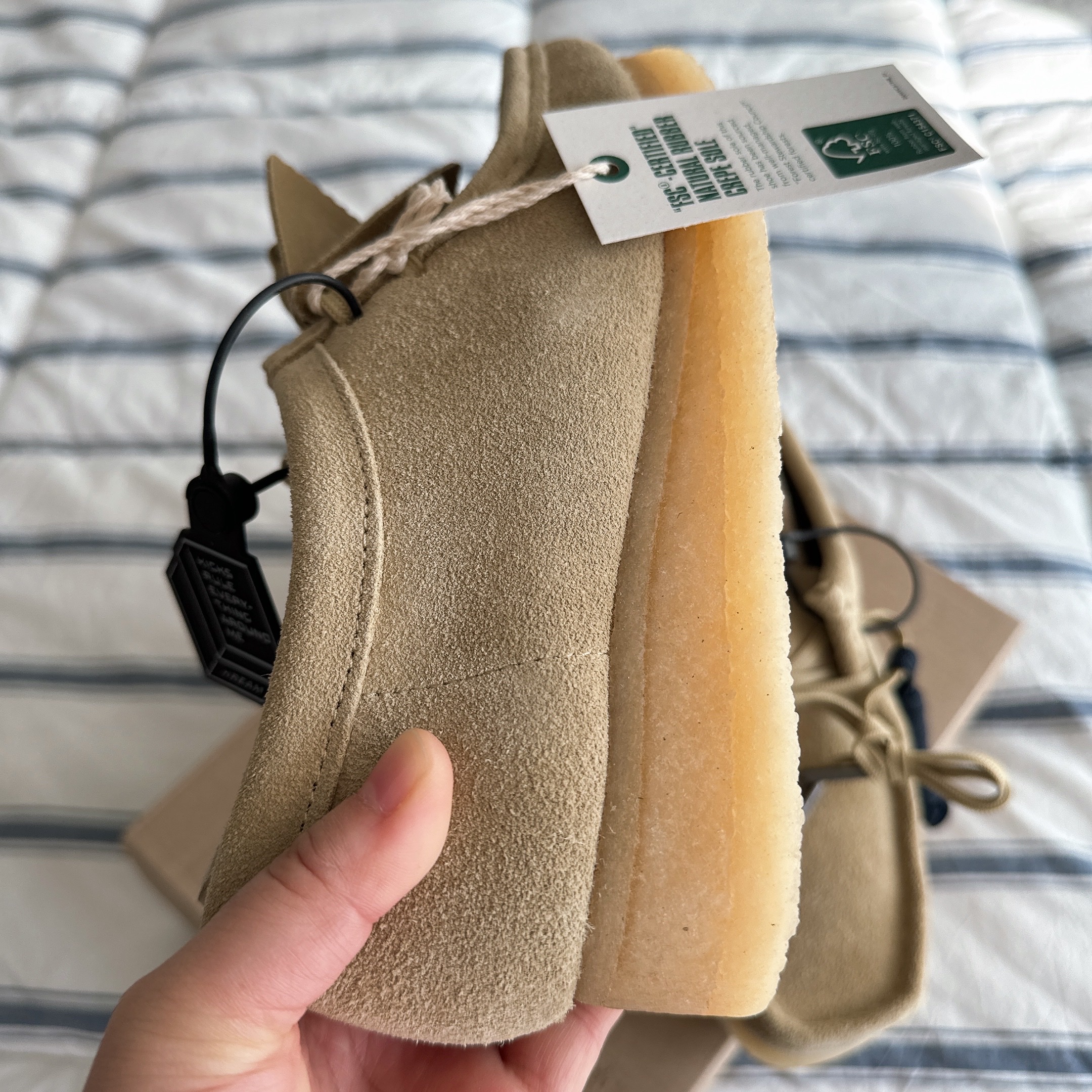 (W) Clarks Wallabee Maple Suede 착용 스타일 - 4