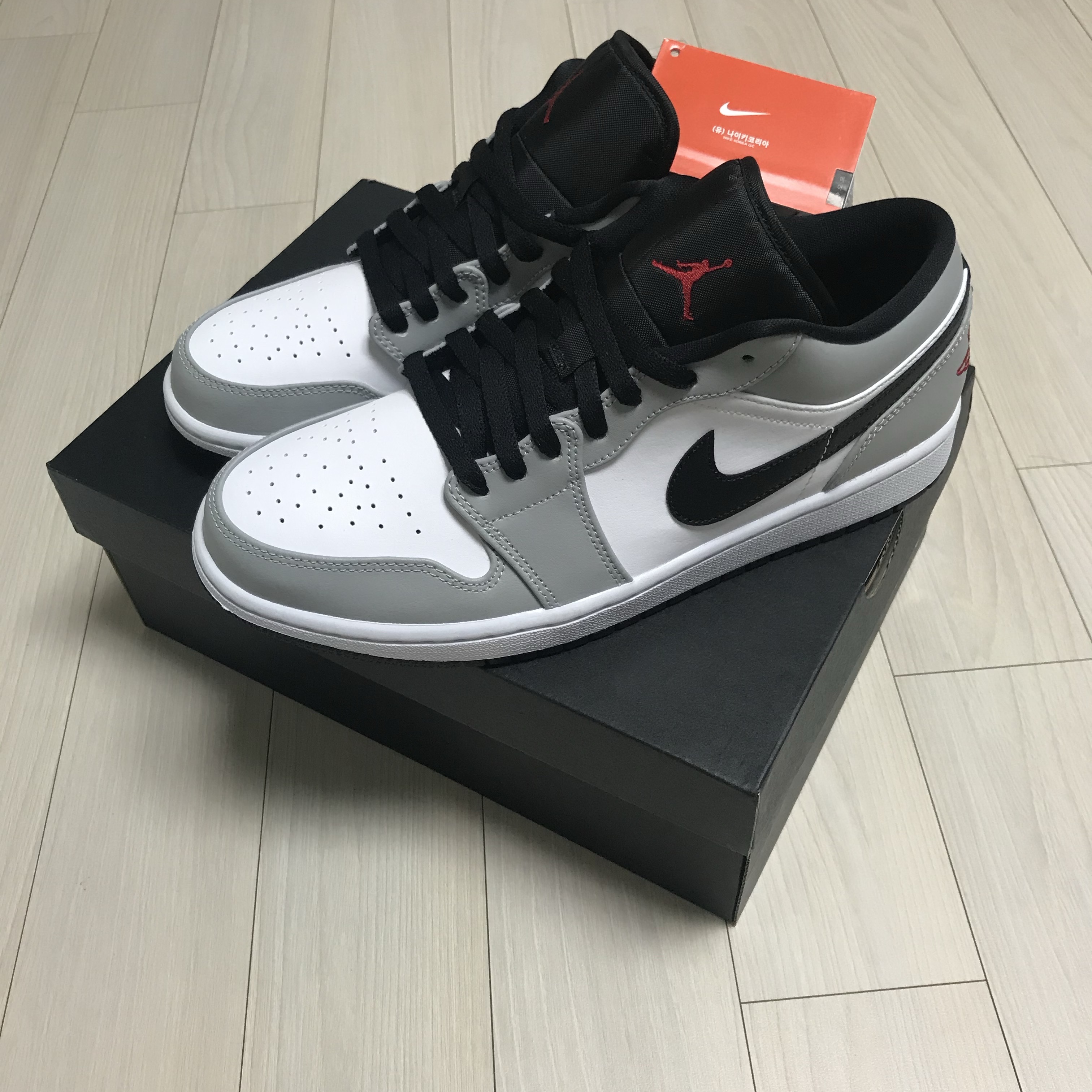 Jordan 1 Low Light Smoke Grey 착용 스타일