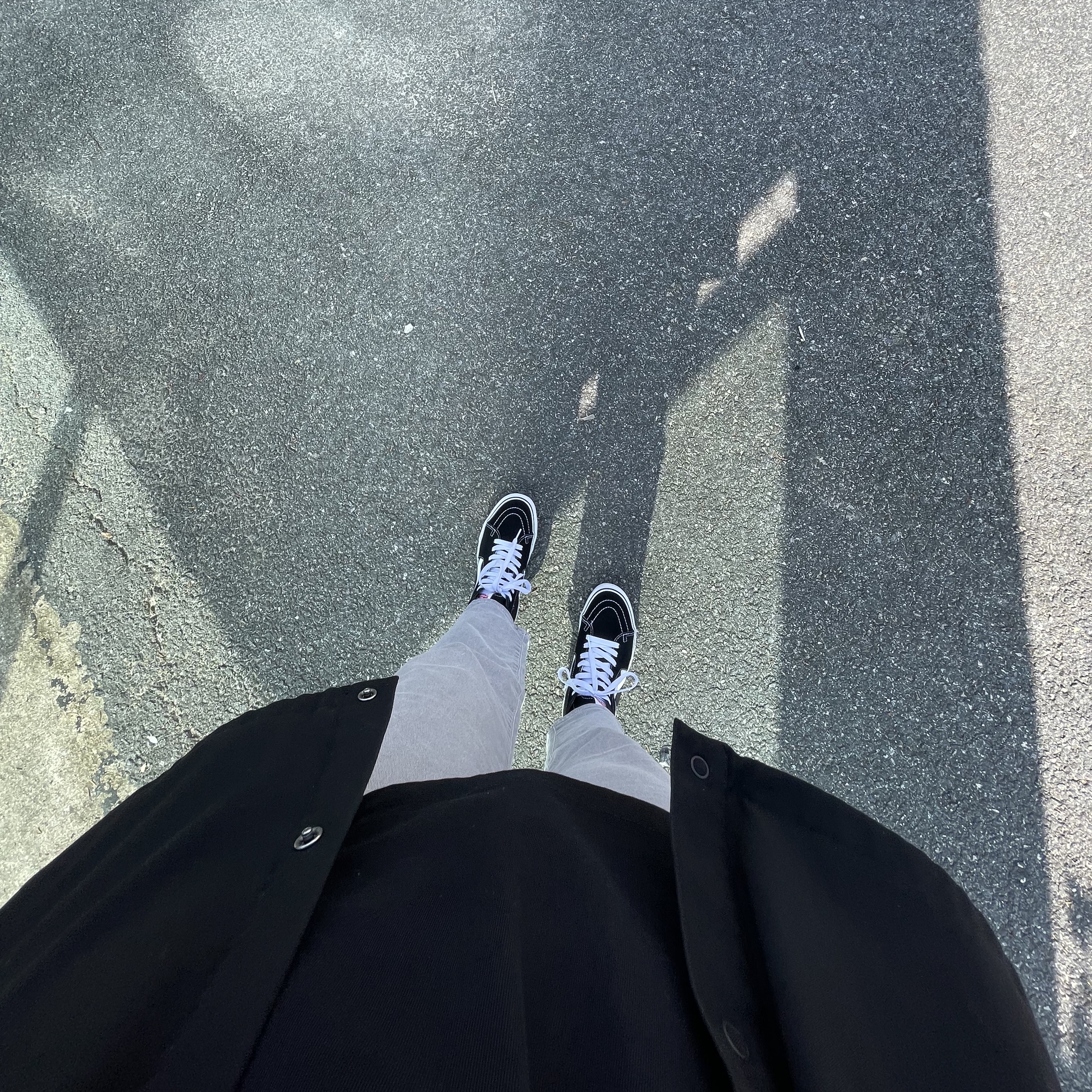 Vans Sk8-Hi Black White 착용 스타일