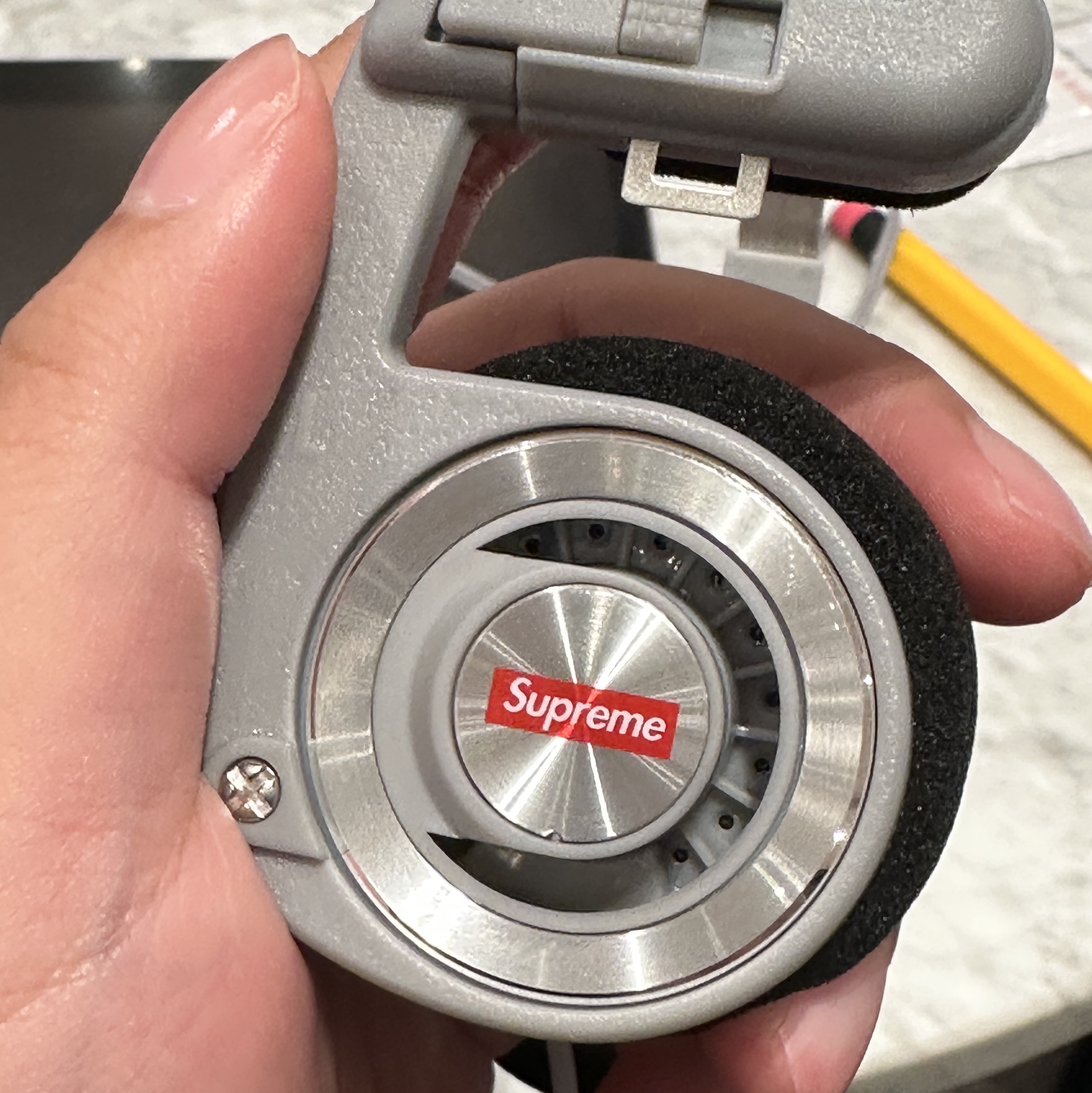 Supreme x Koss Portapro Headphones Silver - 23FW 착용 스타일 - 2