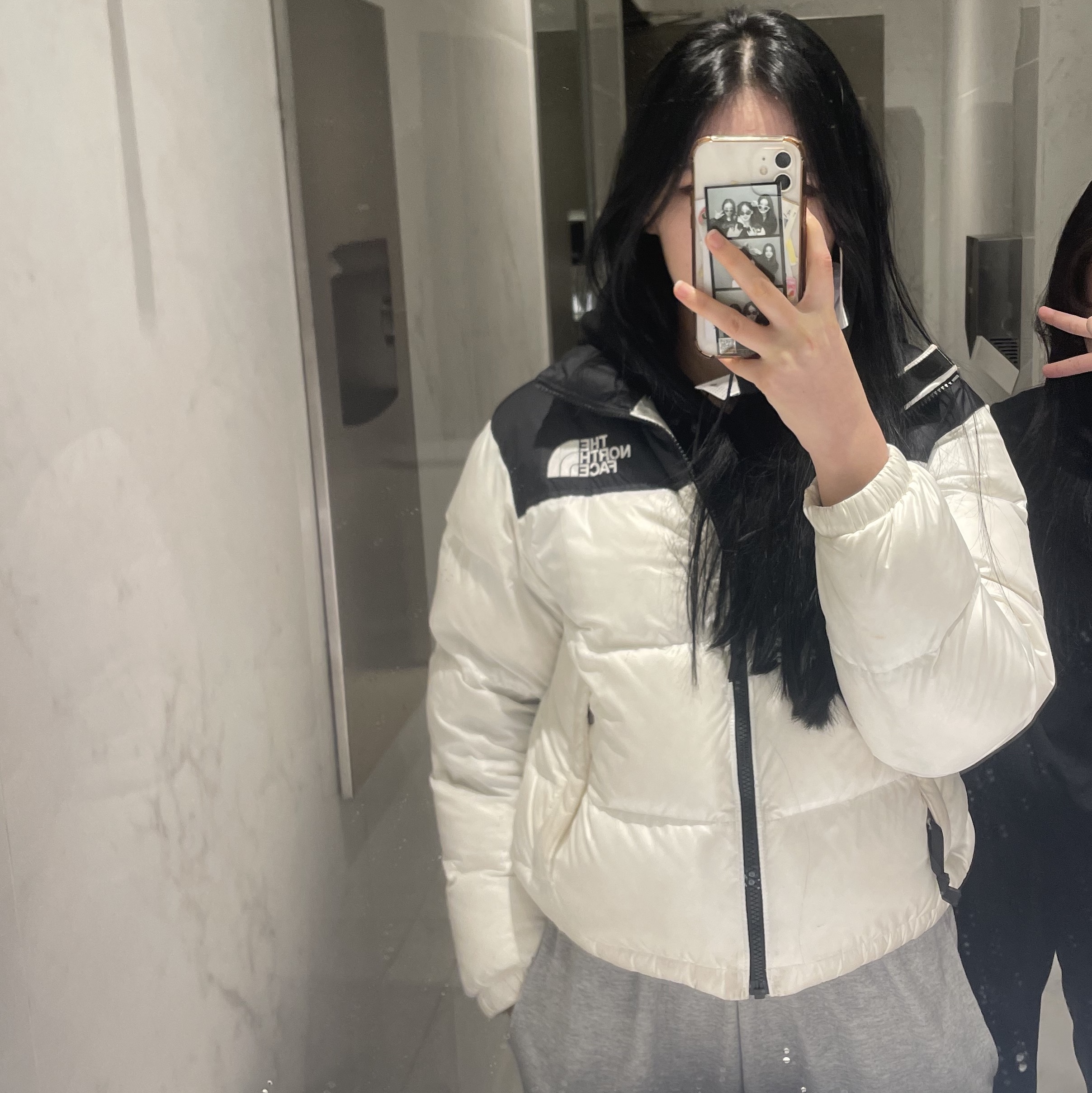 The North Face 1996 Eco Nuptse Jacket White 착용 스타일
