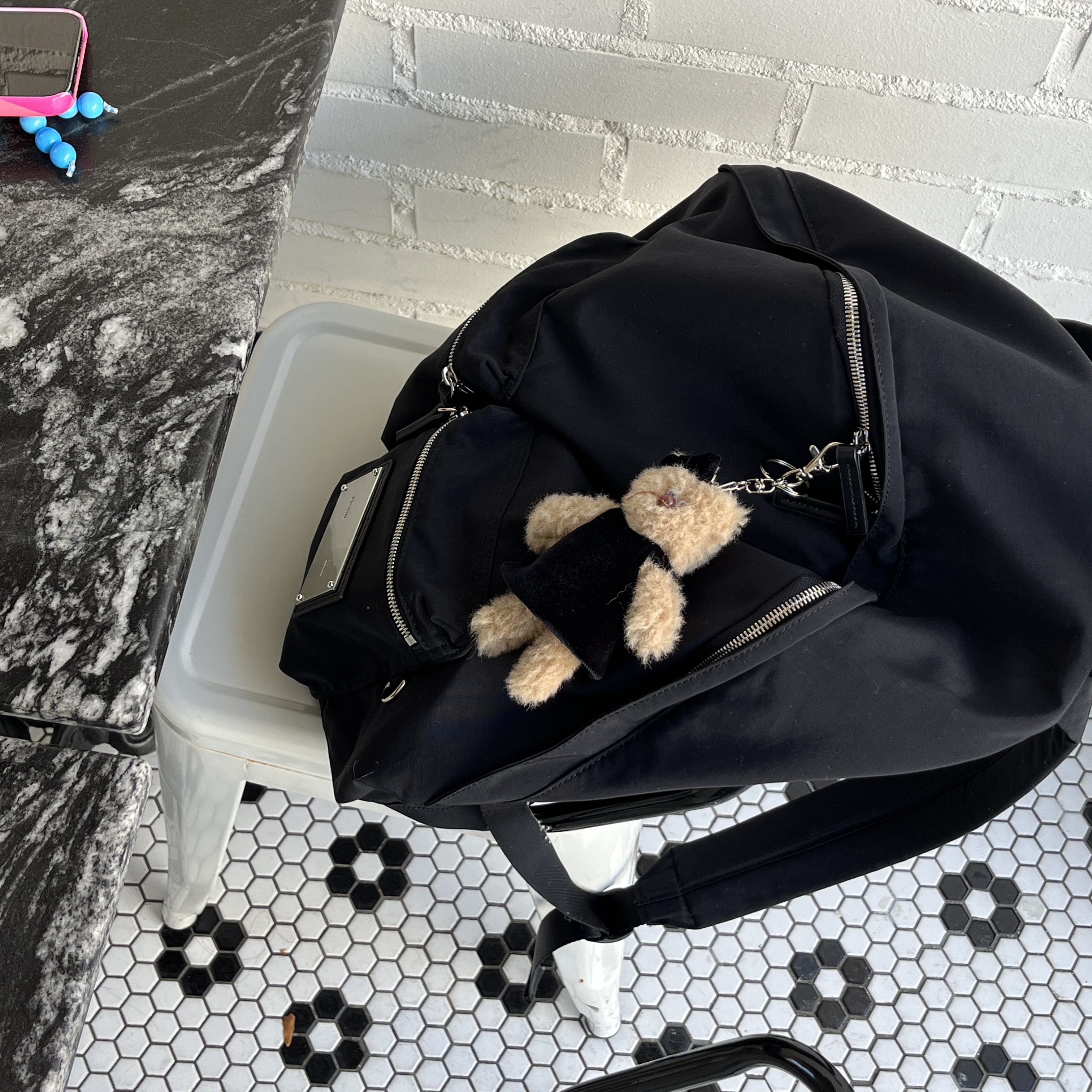 Matin Kim Cargo All Day Backpack Black 착용 스타일