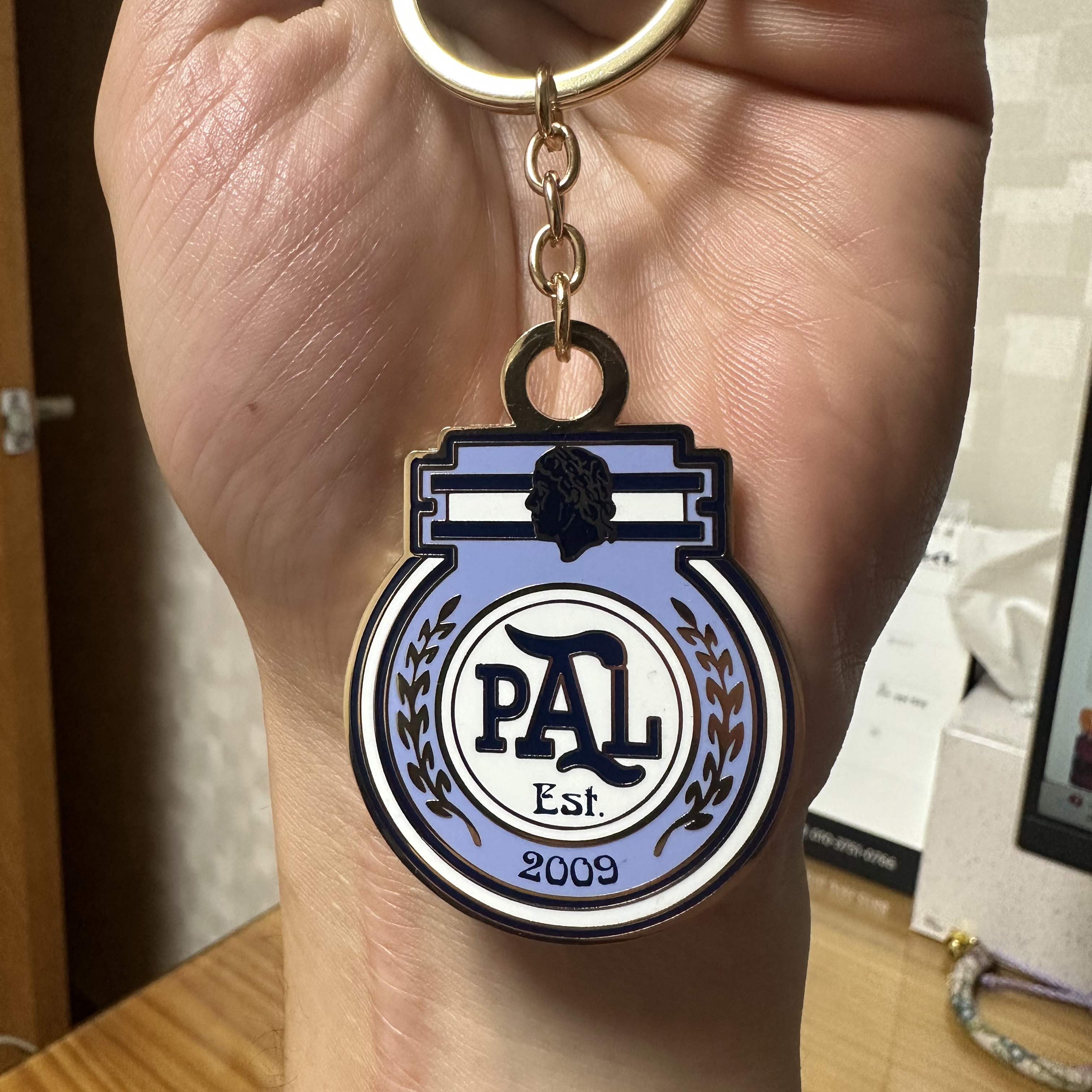 Palace Pro Keyring Multi - 23FW 착용 스타일 - 1
