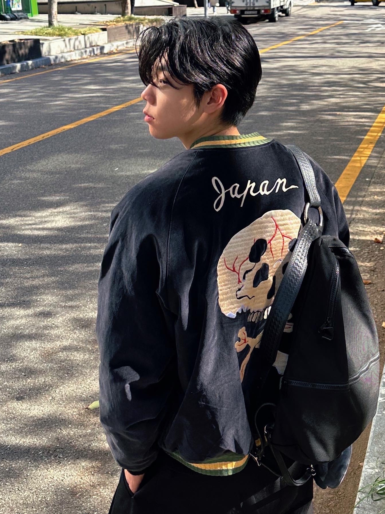 Kapital Velveteen Sulfide Souvenir Rain Skull Jacket Black 착용 스타일 - 1