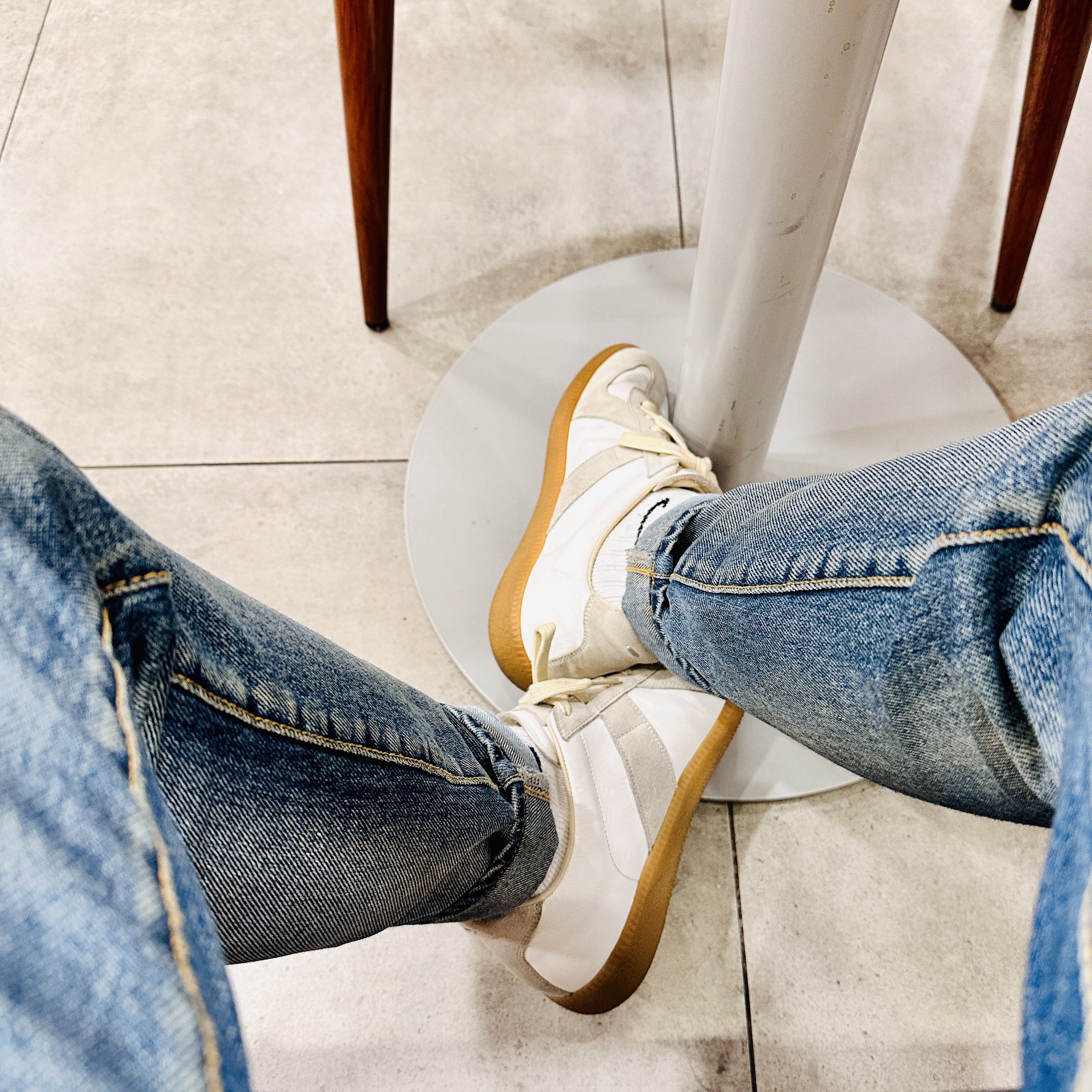 Maison Margiela Calfskin Replica Sneakers 착용 스타일 - 2