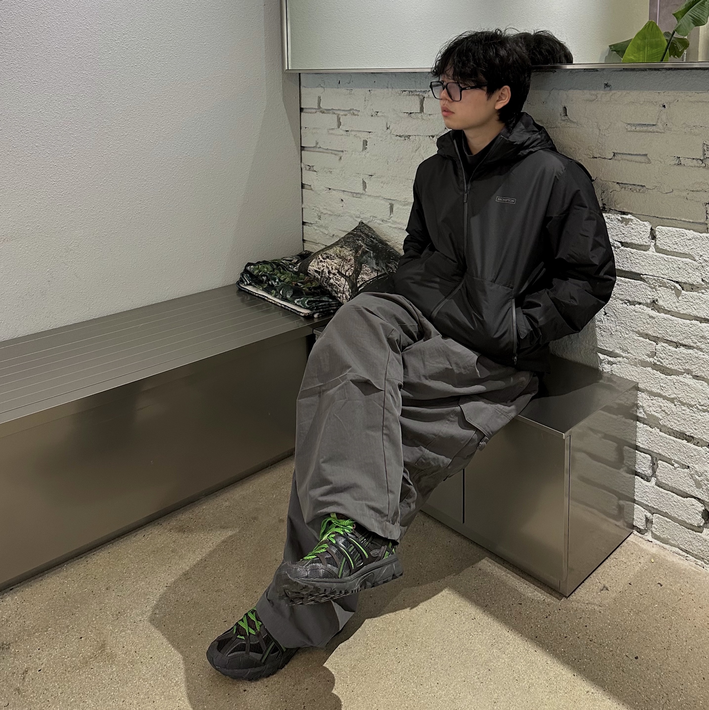 Asics x Andersson Bell Gel-Sonoma 15-50 Black Green 착용 스타일 - 3