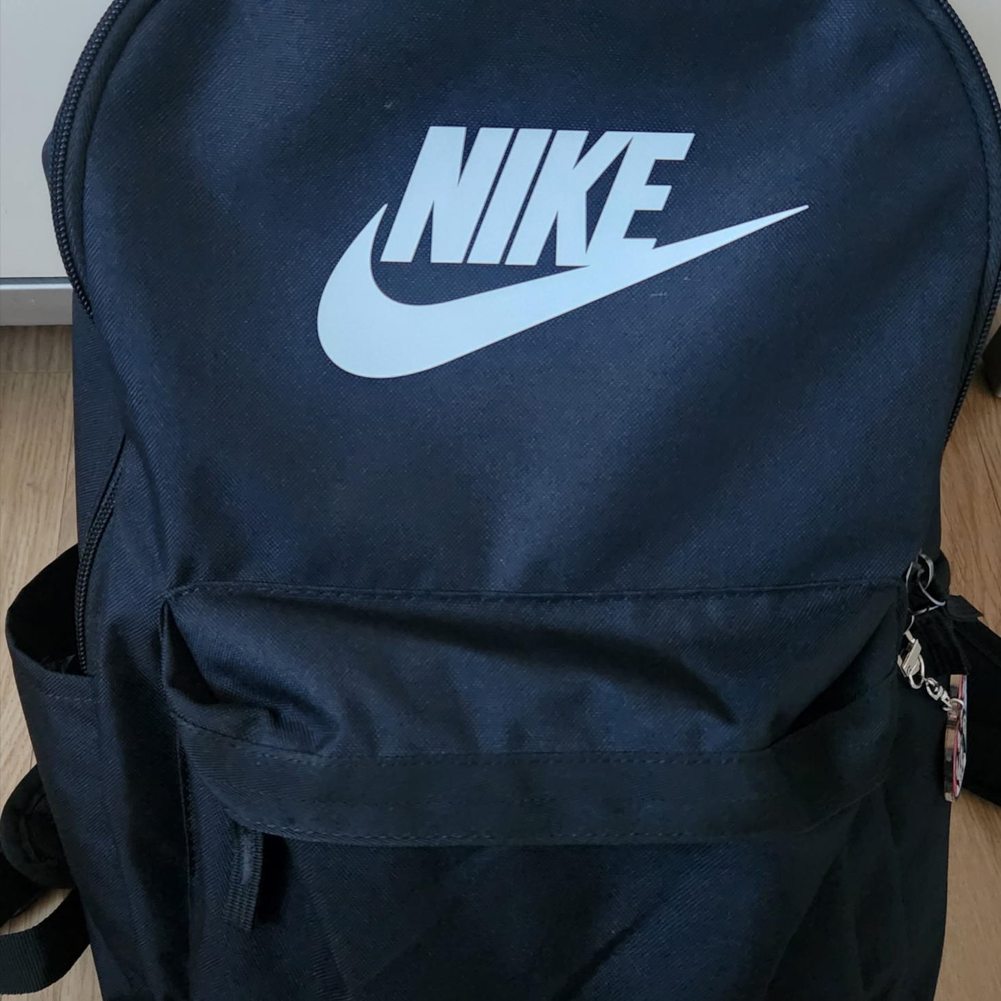 Nike Heritage Backpack 25L Black 착용 스타일 - 1