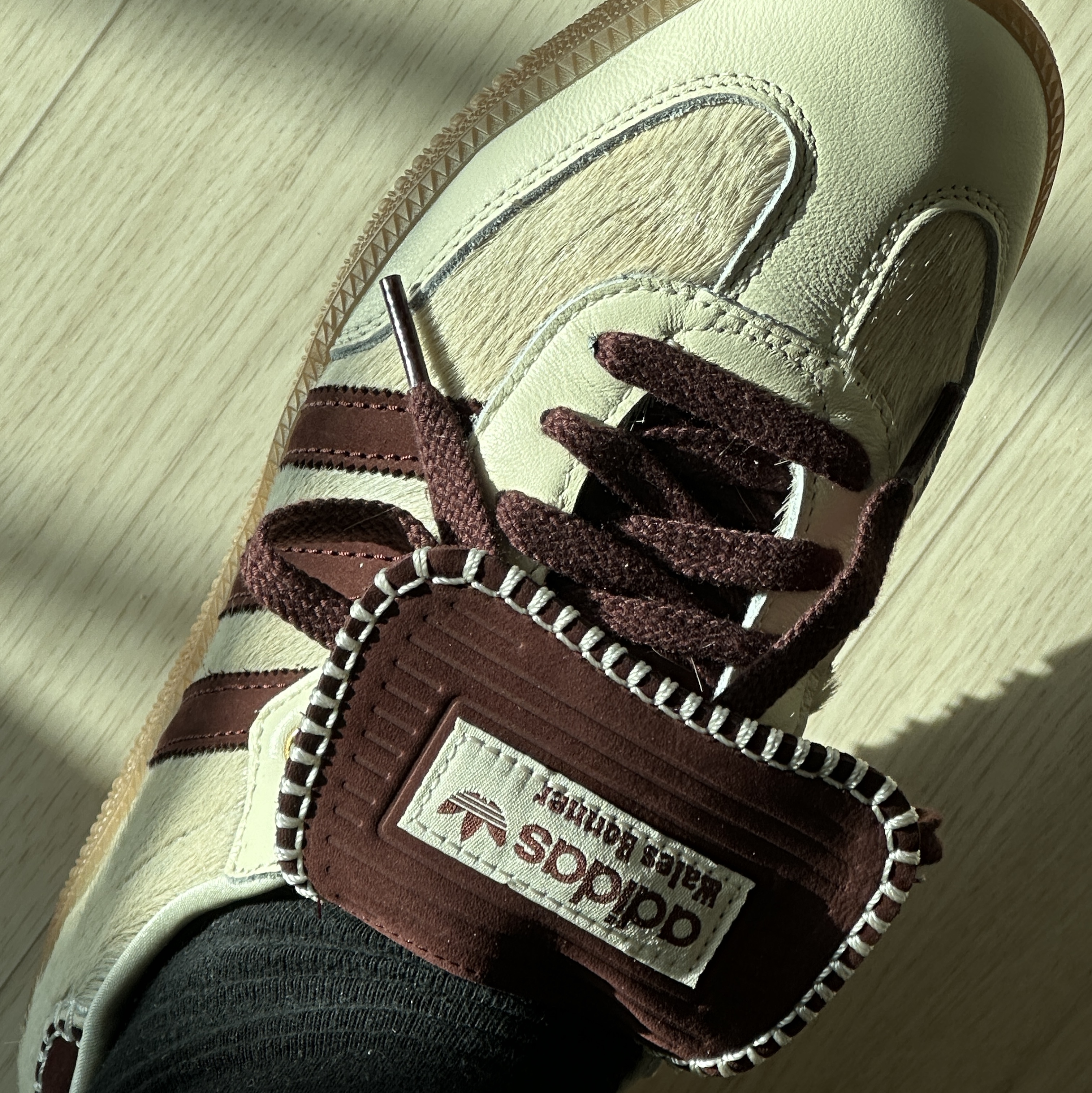 Adidas x Wales Bonner Pony Tonal Samba Cream White Mystery Brown 착용 스타일
