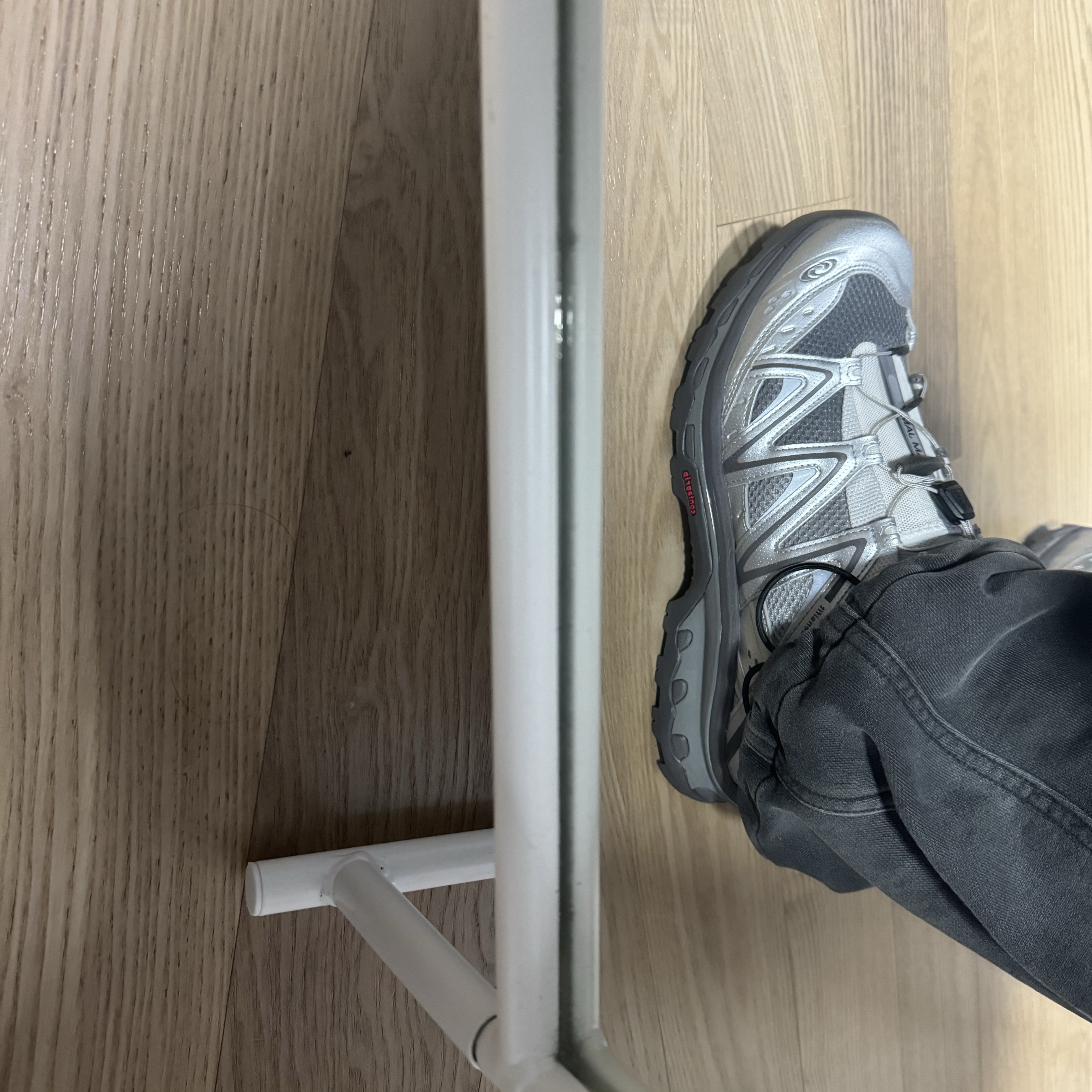 Salomon x Slam Jam XT-Quest Plum Kitten Lunar Rock 착용 스타일
