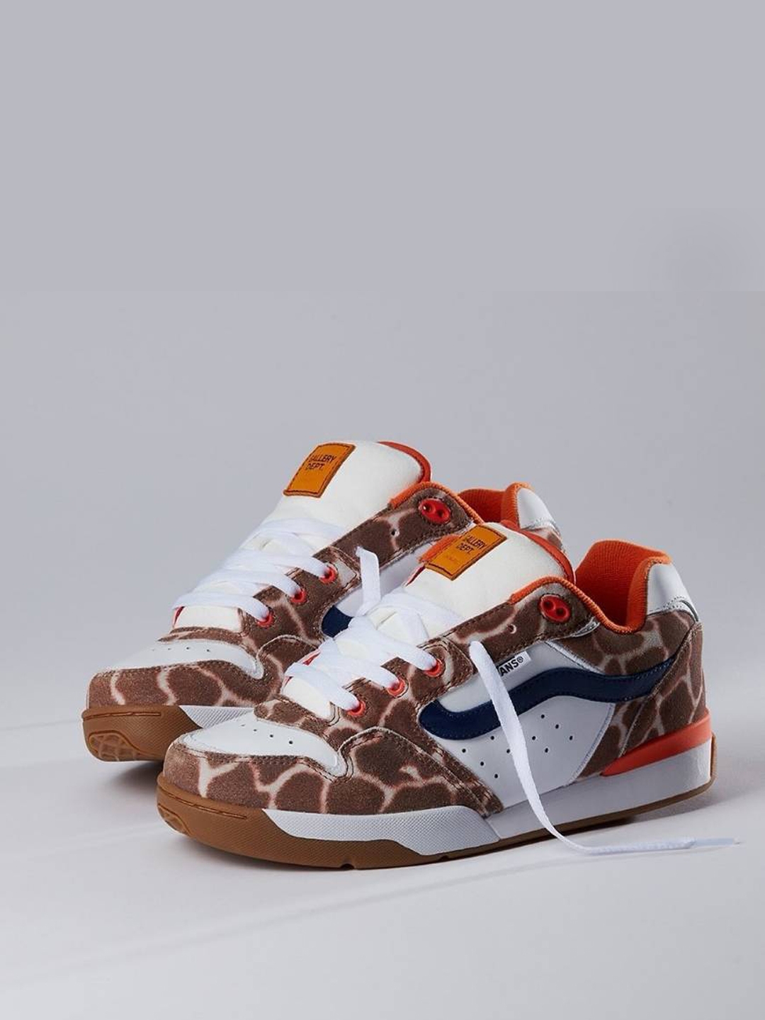 Vans Vault x Gallery Dept. Rowley XLT LX Blue Steel, Vans Vault x Gallery Dept. Rowley XLT LX Giraffe 착용 스타일 - 5
