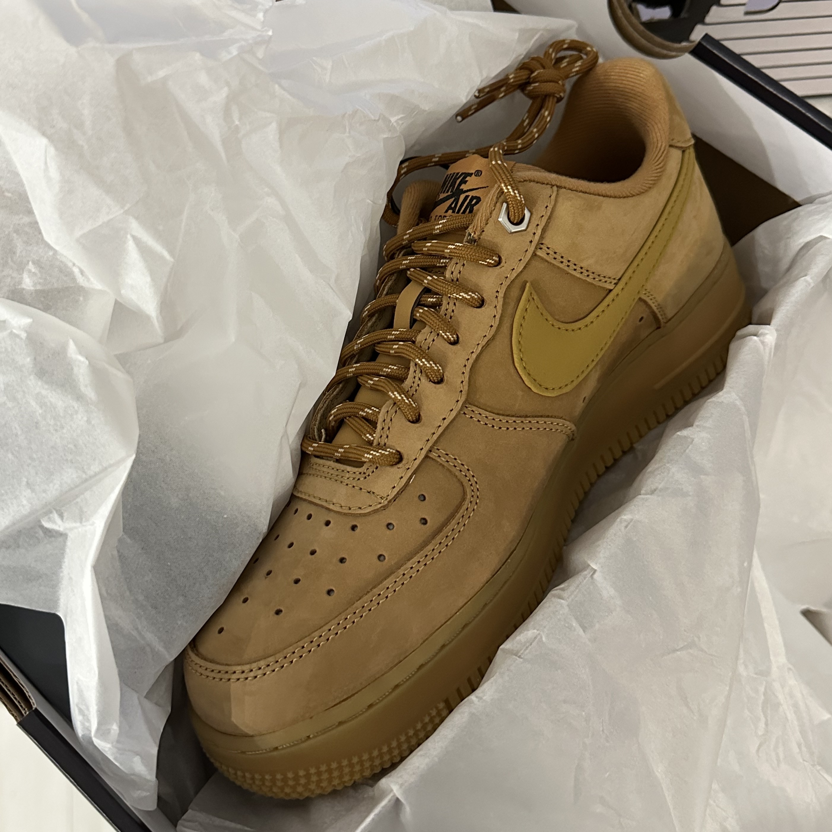 Nike Air Force 1 '07 WB Flax 착용 스타일 - 3
