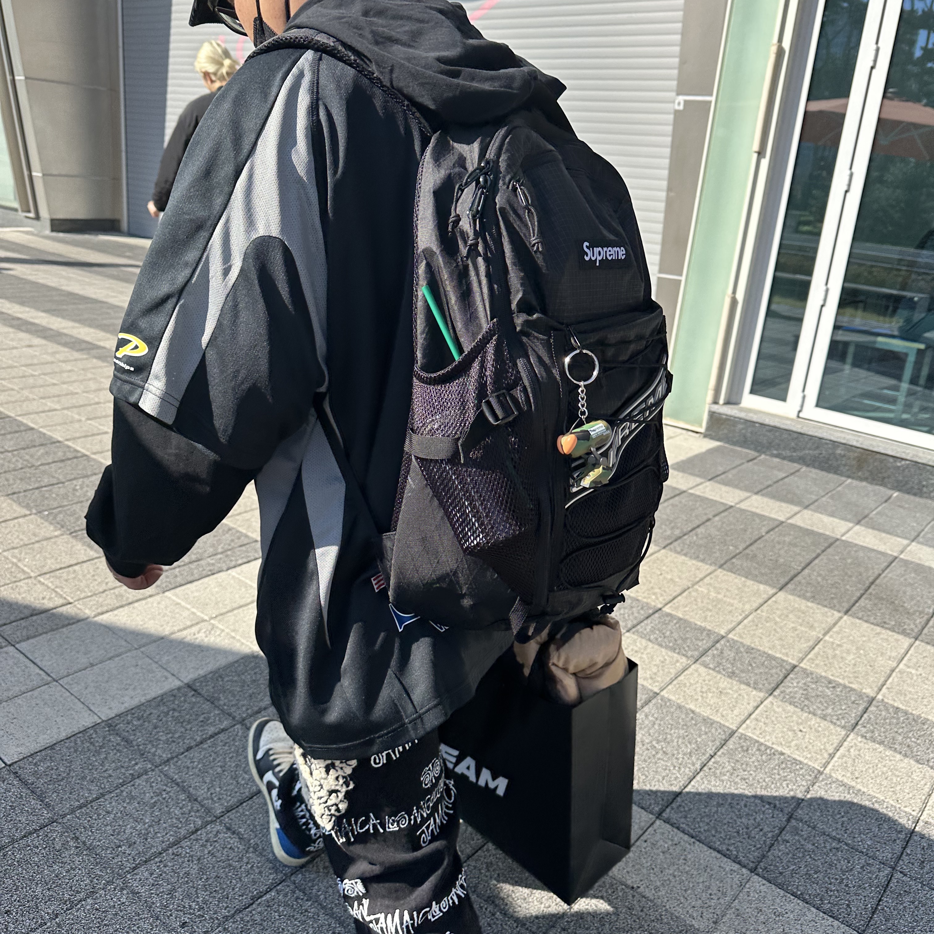 Stussy x Our Legacy x Denim Tears TTL 501 Jean Black, Supreme x Nike Arc Corduroy 6-Panel Black - 22SS 착용 스타일