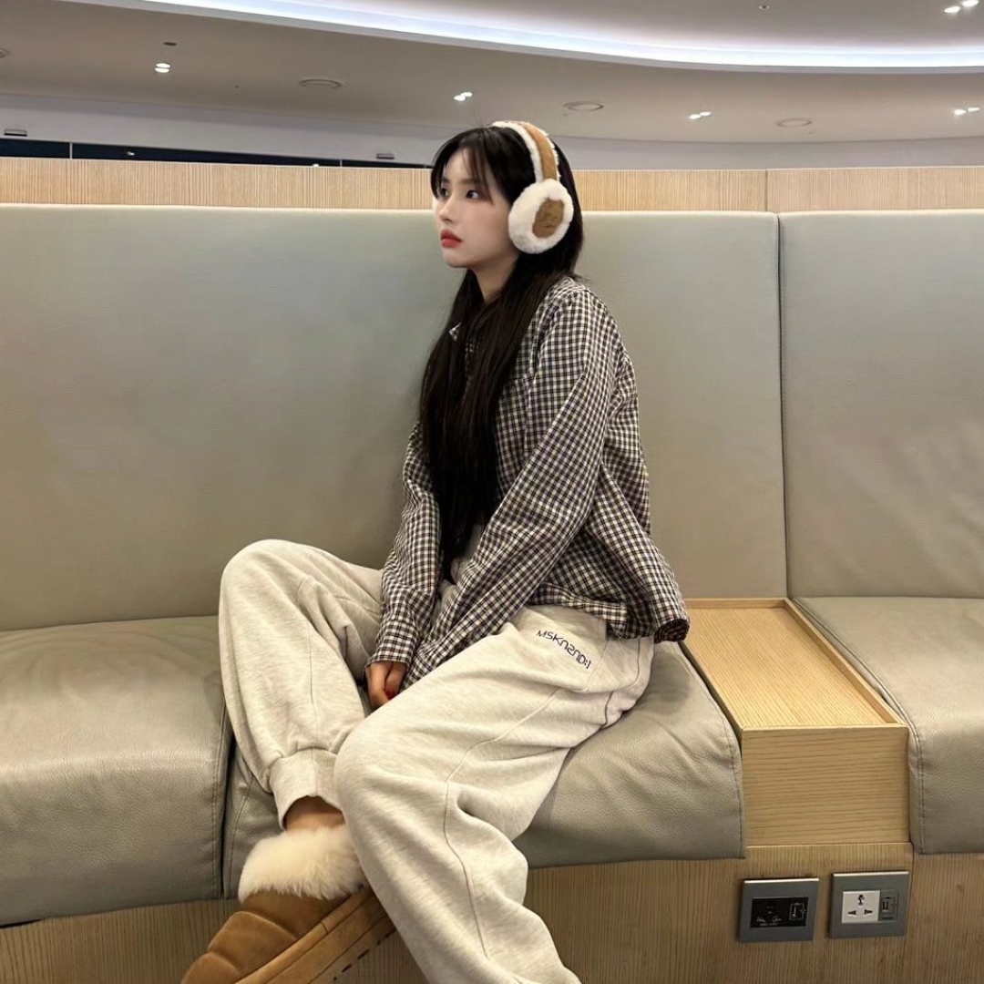 (W) UGG Tazzlita Chestnut 착용 스타일 - 2