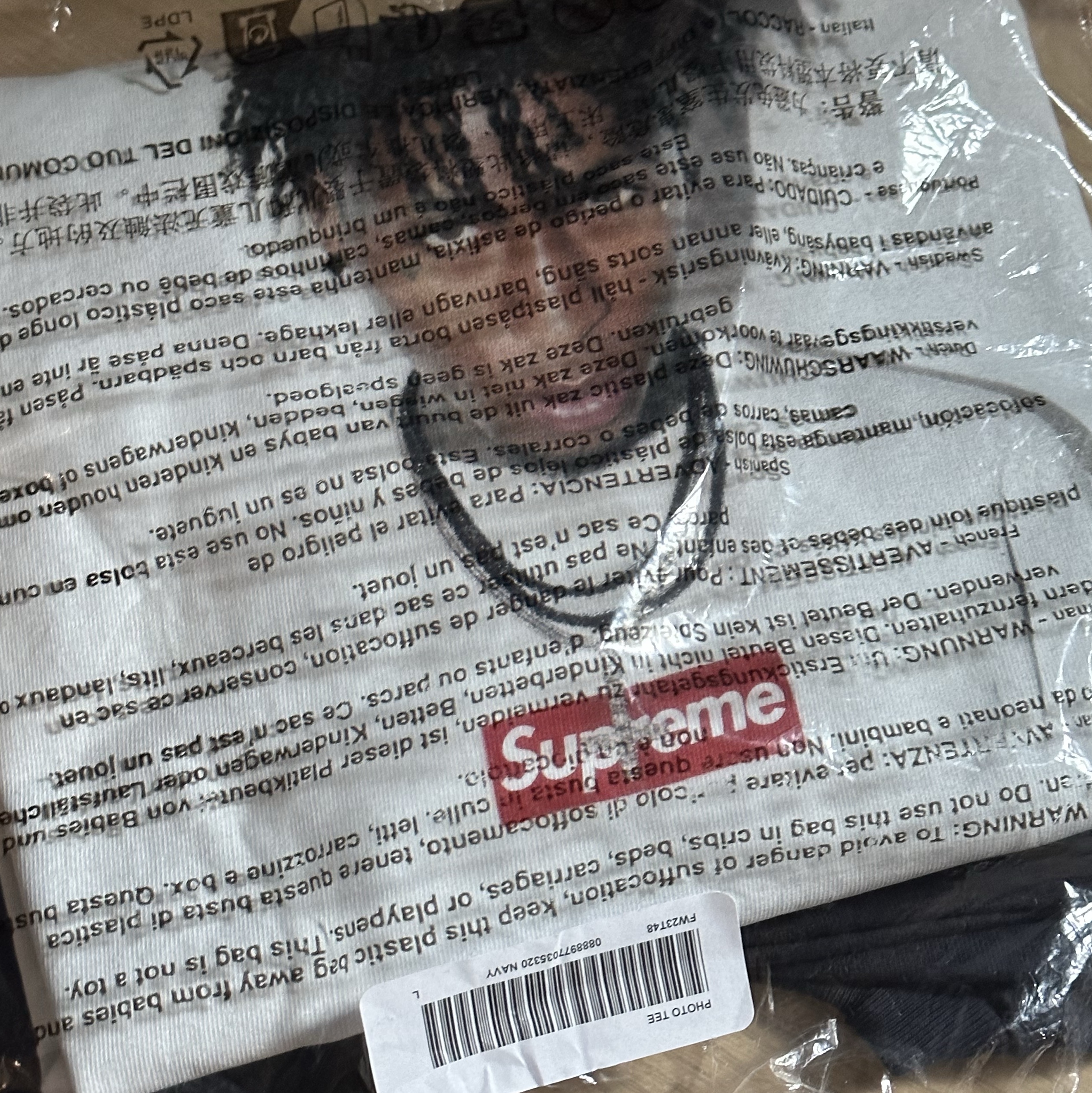 Supreme NBA Youngboy T-Shirt Navy - 23FW 착용 스타일
