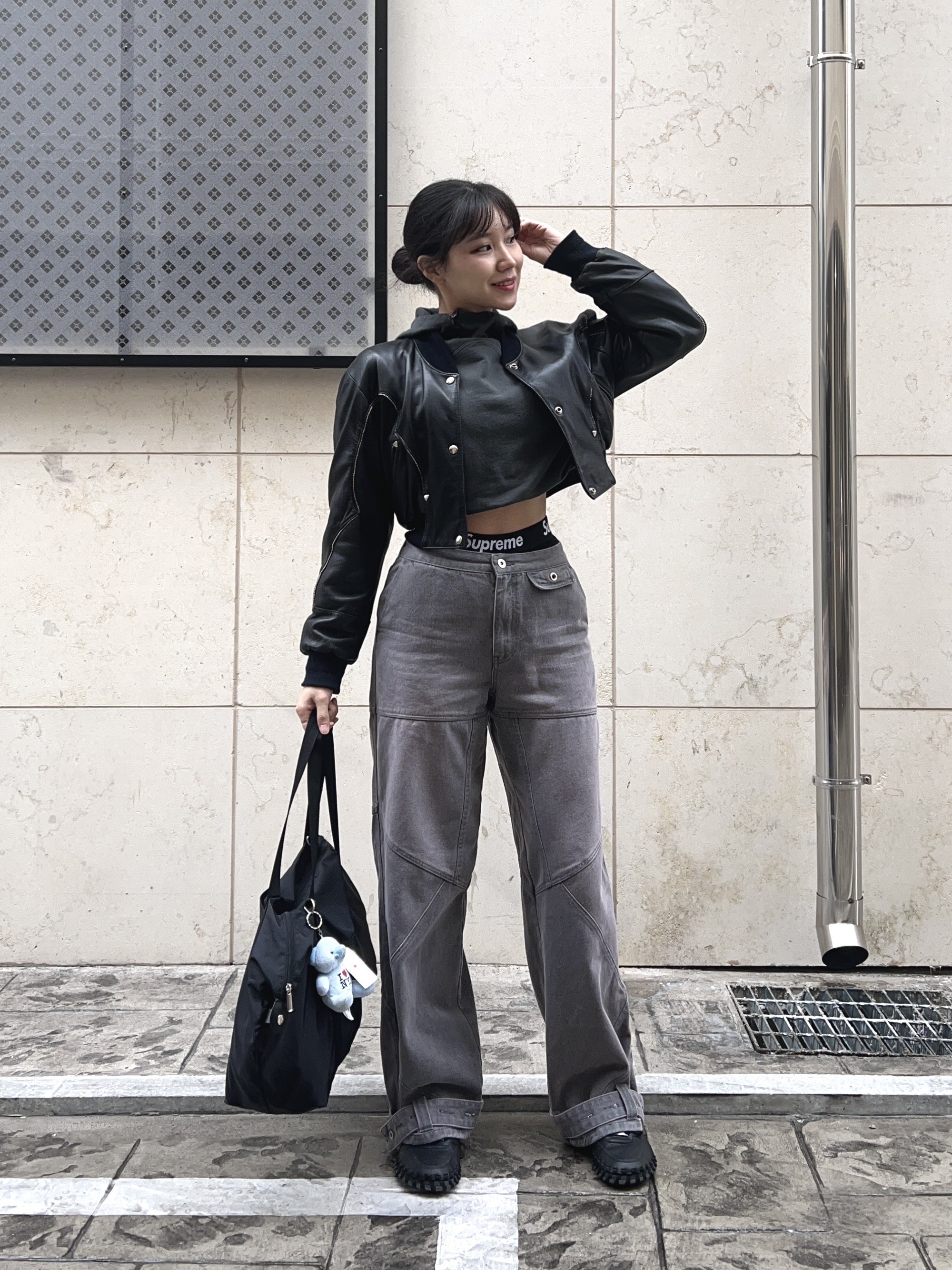 Nike x Jacquemus J Force 1 Low LX SP Black, (W) Glowny Bones Denim Pants Lavender Gray 착용 스타일 - 2