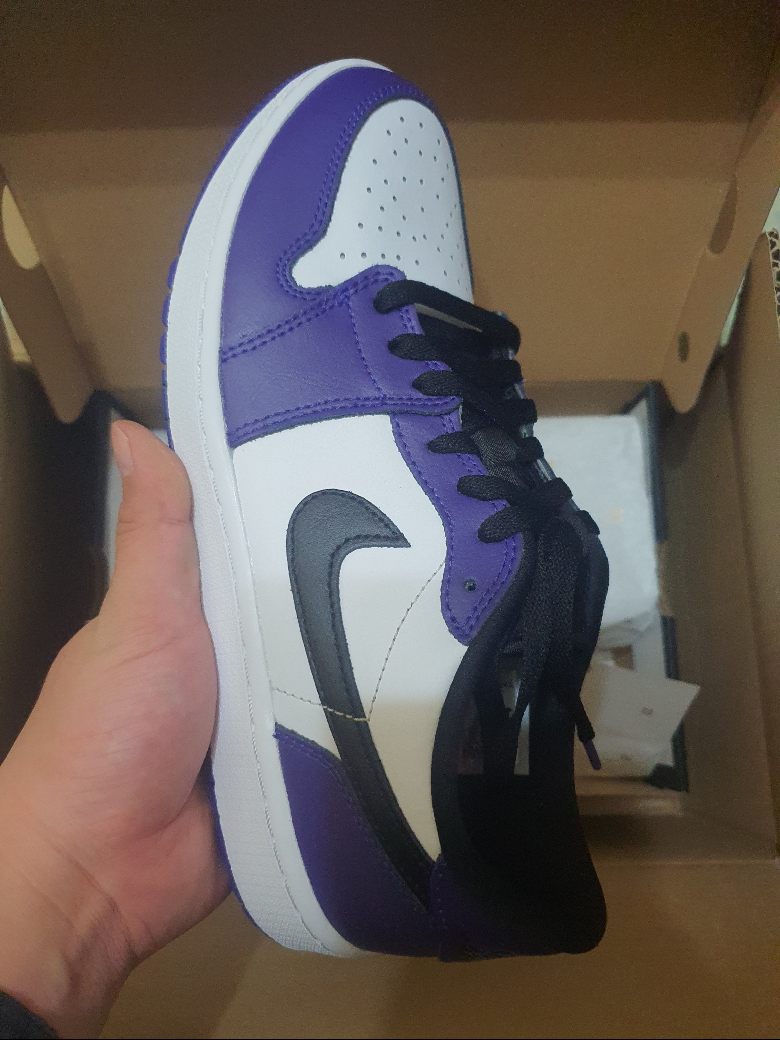 Jordan 1 Low Golf Court Purple 착용 스타일