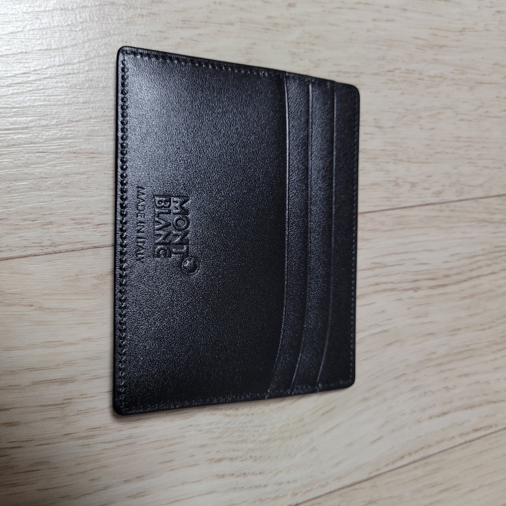 Montblanc Meisterstuck 6cc Pocket Card Holder Black 착용 스타일 - 2