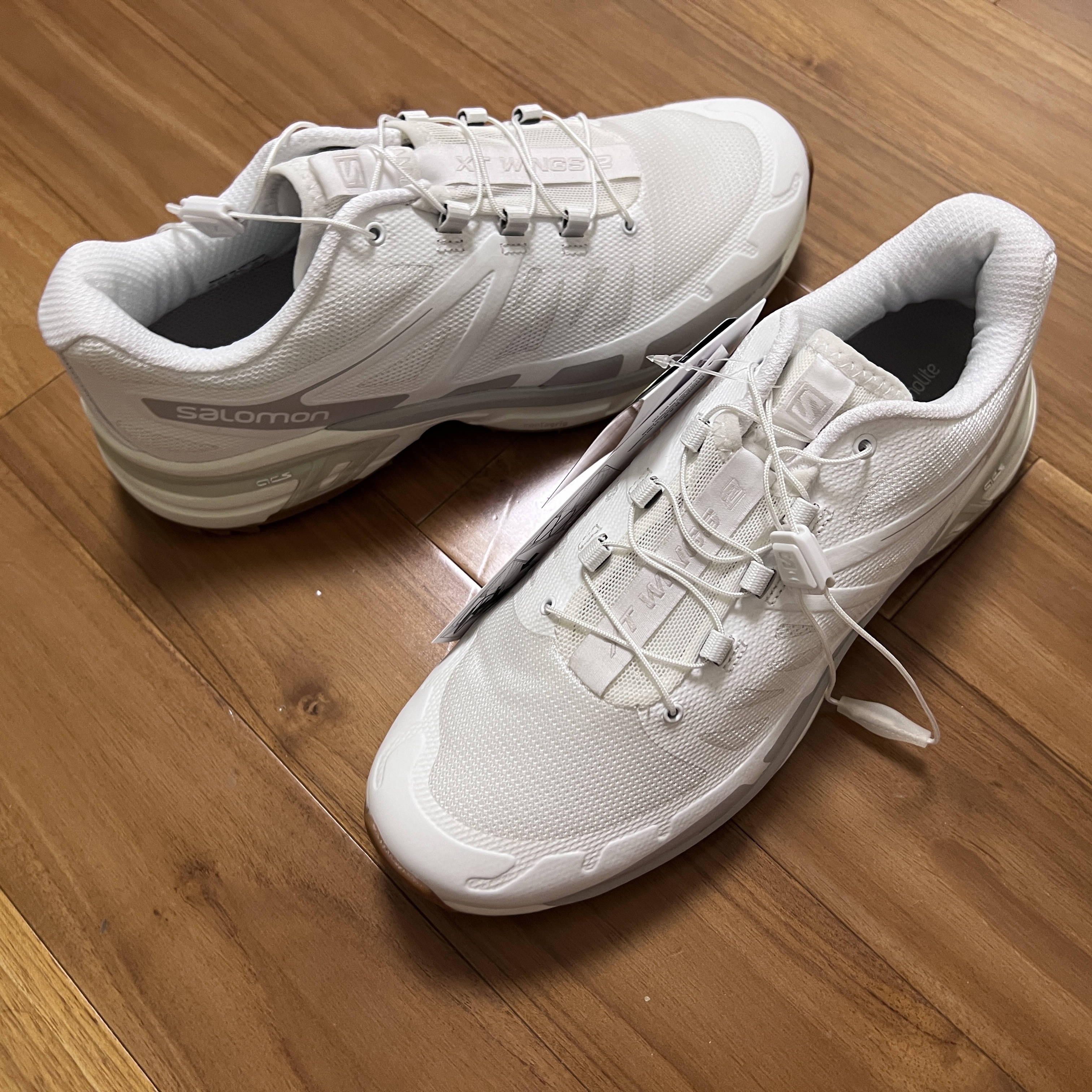 Salomon XT-Wings 2 White Vanila Ice 착용 스타일