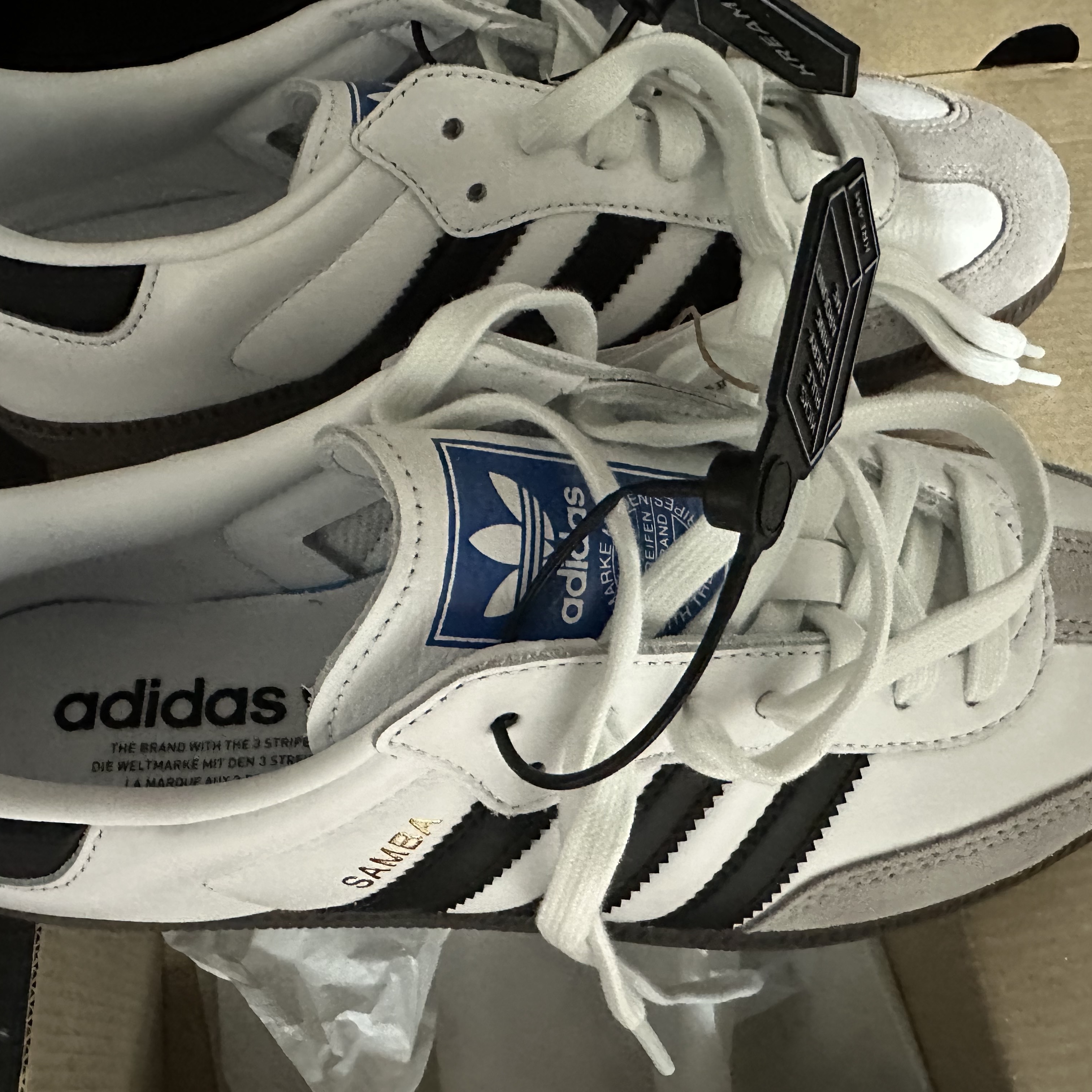Adidas Samba OG Cloud White 착용 스타일 - 4