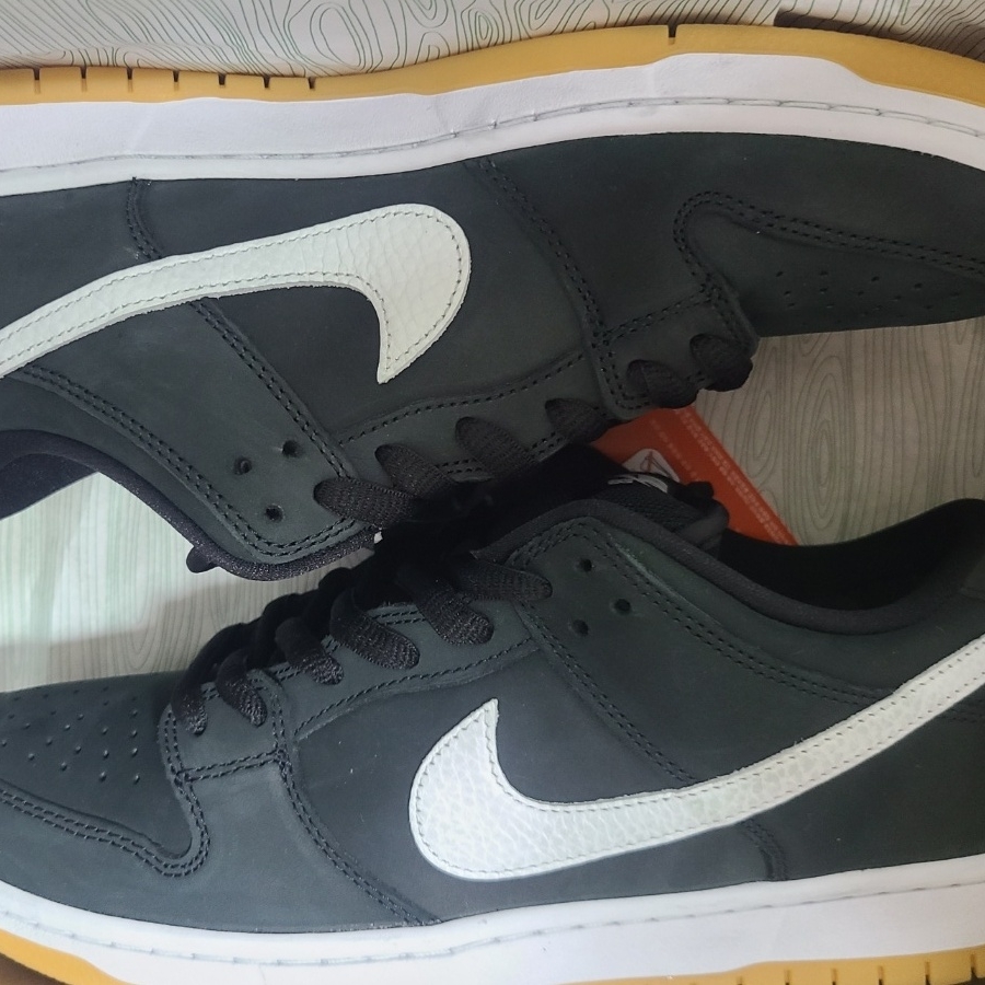 Nike SB Dunk Low Pro Black White 착용 스타일