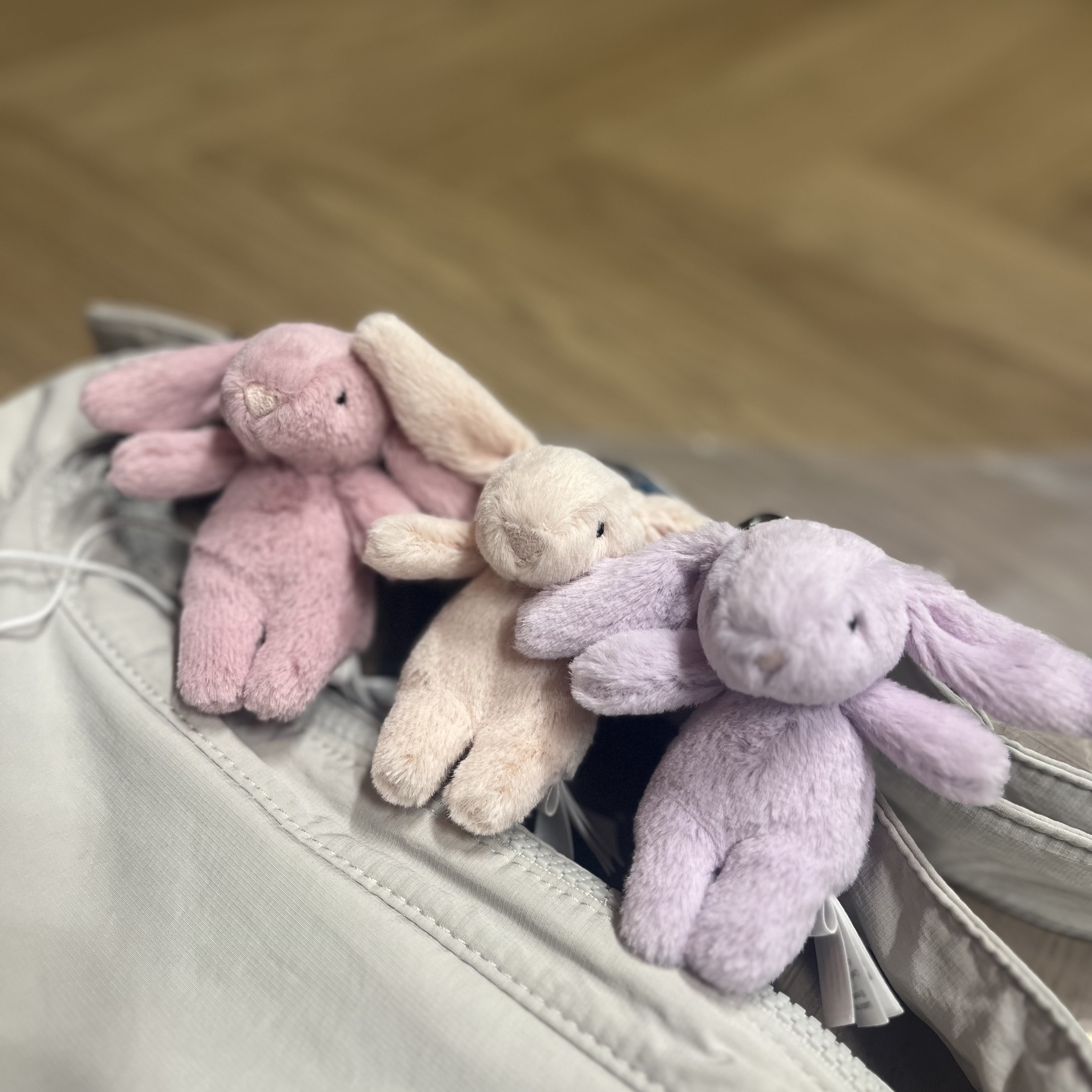 Jellycat Bashful Bunny Bag Charm Lavender, Jellycat Bashful Bunny Bag Charm Blush 착용 스타일