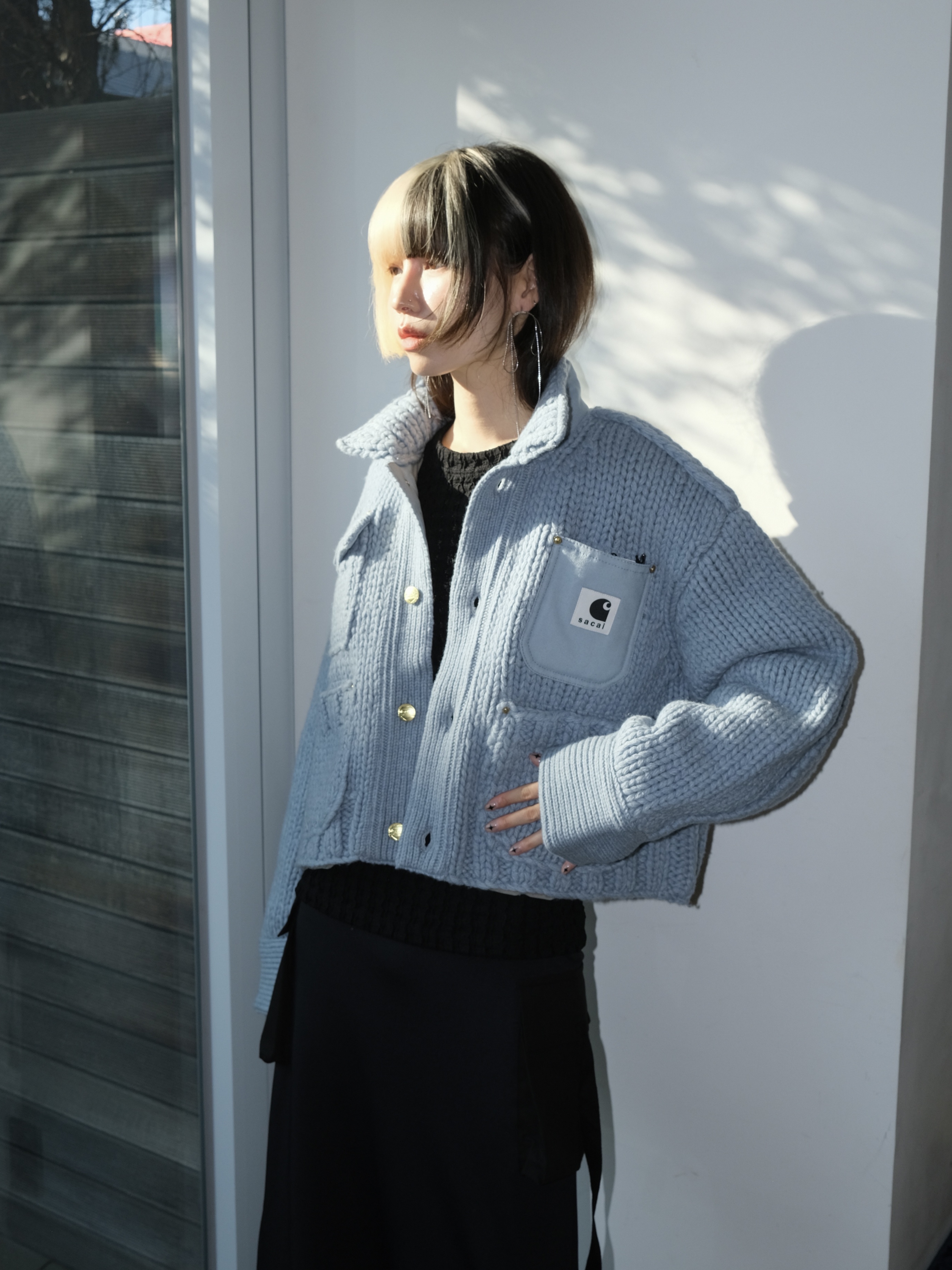 (W) Sacai x Carhartt WIP Pleated Skirt Light Blue, (W) Sacai x Carhartt WIP Knit Pullover Detroit Light Blue 착용 스타일 - 4