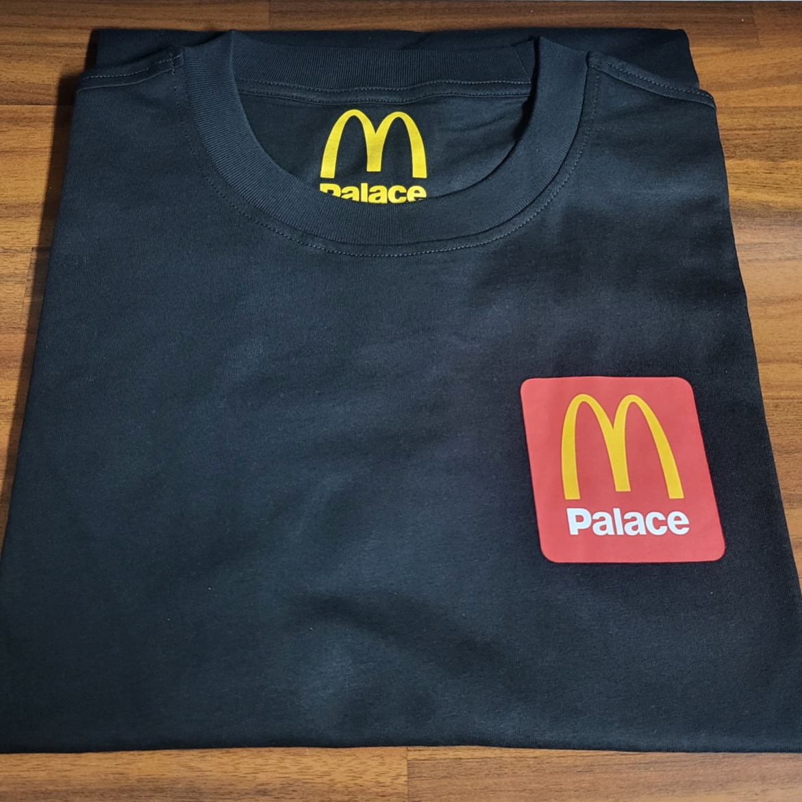 Palace x McDonald's Description T-Shirt 1 Black - 23FW 착용 스타일