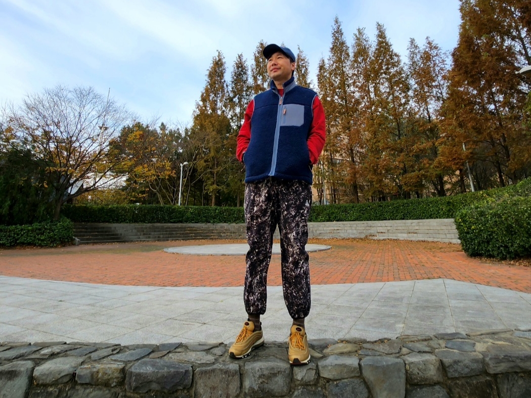 Nike Air Max 97 QS Metallic Gold 2018 착용 스타일