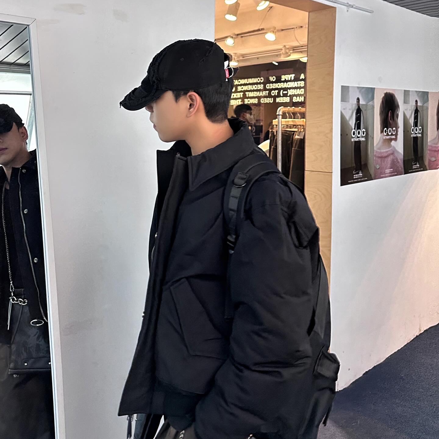 Diesel C-Obi Baseball Cap Black, Our Legacy Ladon Leather Keychain Black 착용 스타일 - 4