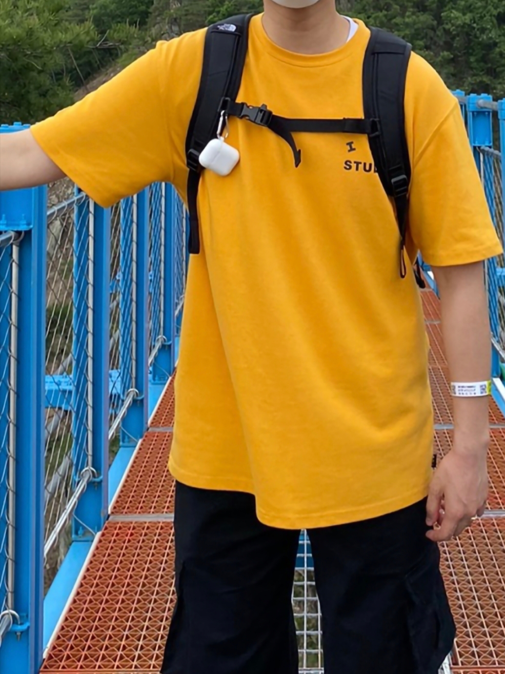 IAB Studio x Kakao Friends T-Shirt Ryan Yellow 착용 스타일