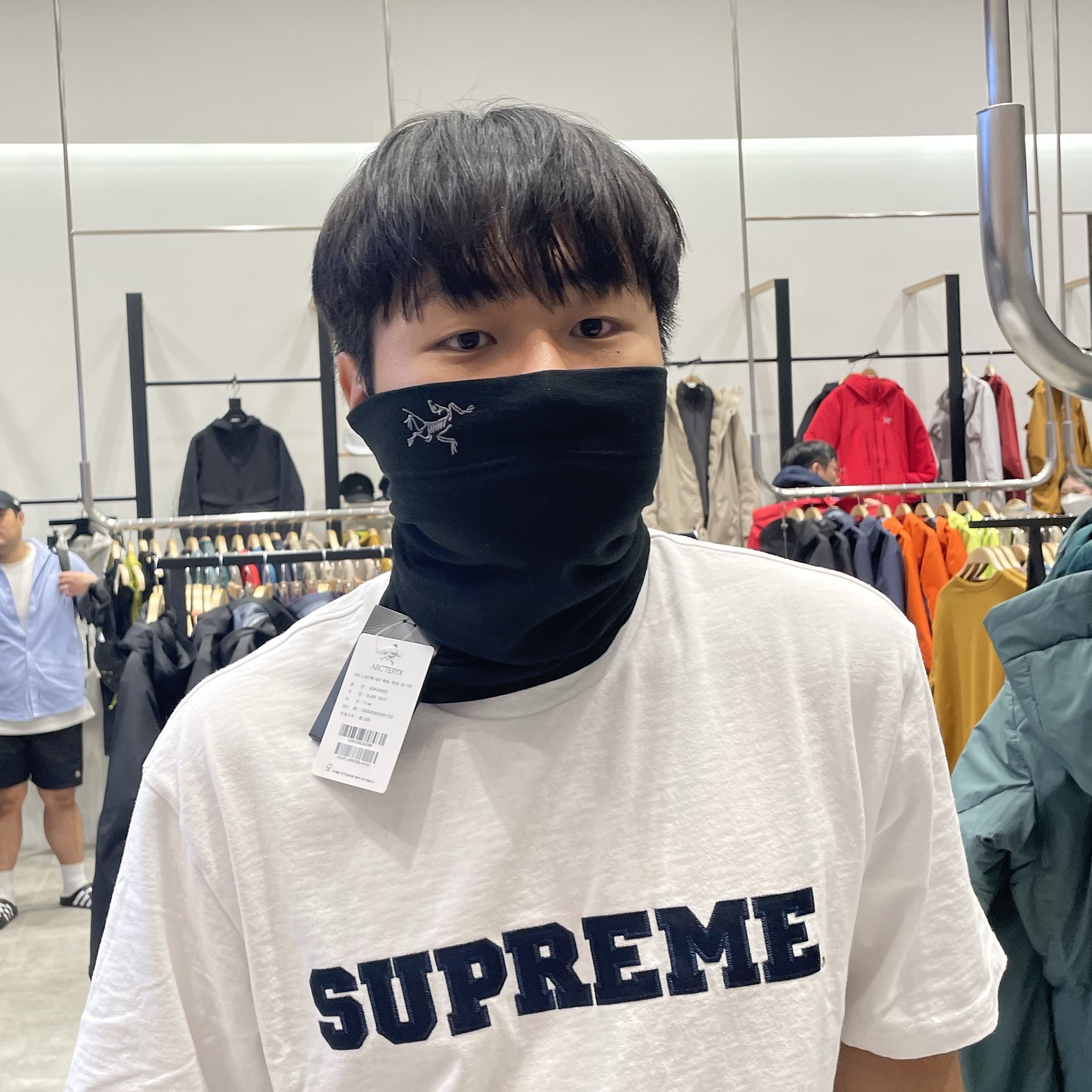 Arc'teryx Rho Neck Gaiter Long Black 착용 스타일 - 2