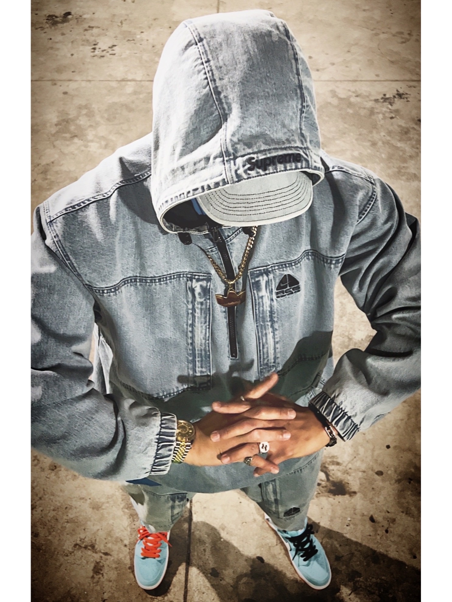 Supreme Washed Chino Twill Camp Cap Denim - 21FW, Supreme x Nike ACG Denim Pullover Washed Blue - 22FW 착용 스타일