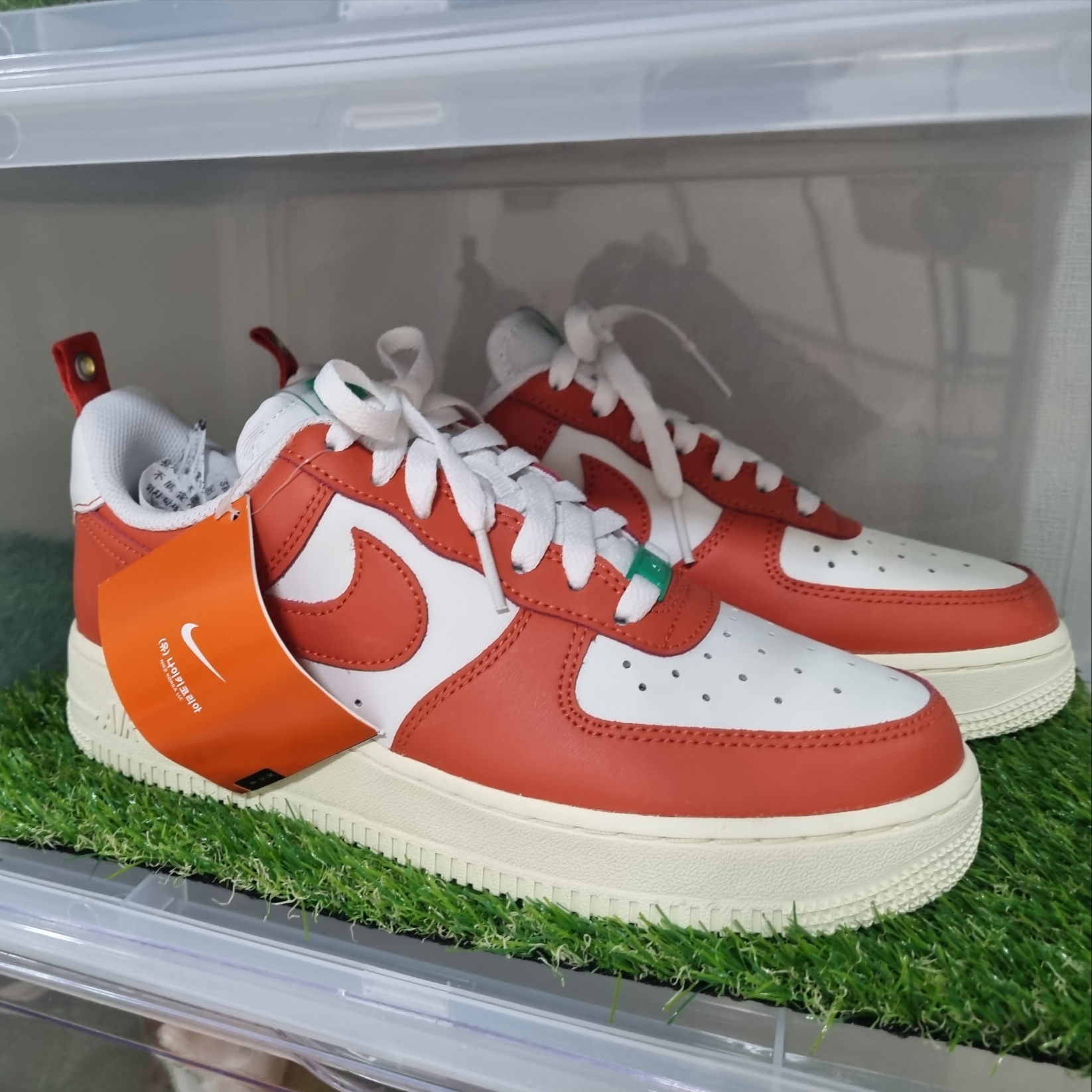 Nike Air Force 1 '07 LV8 Pojangmacha 착용 스타일