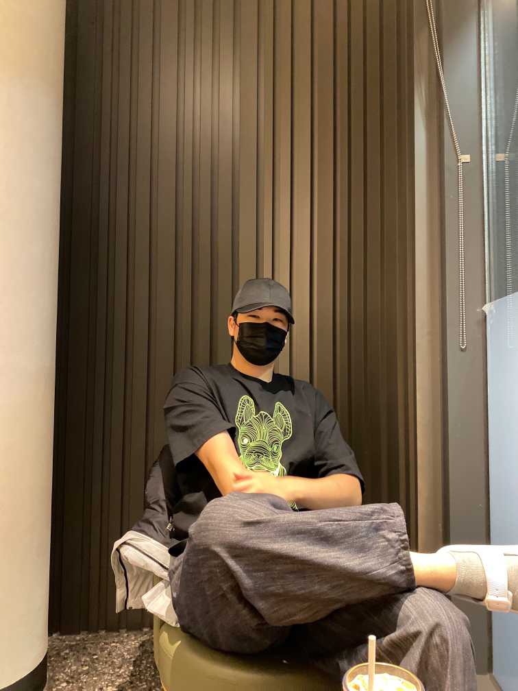 KREAM 프로필 이미지