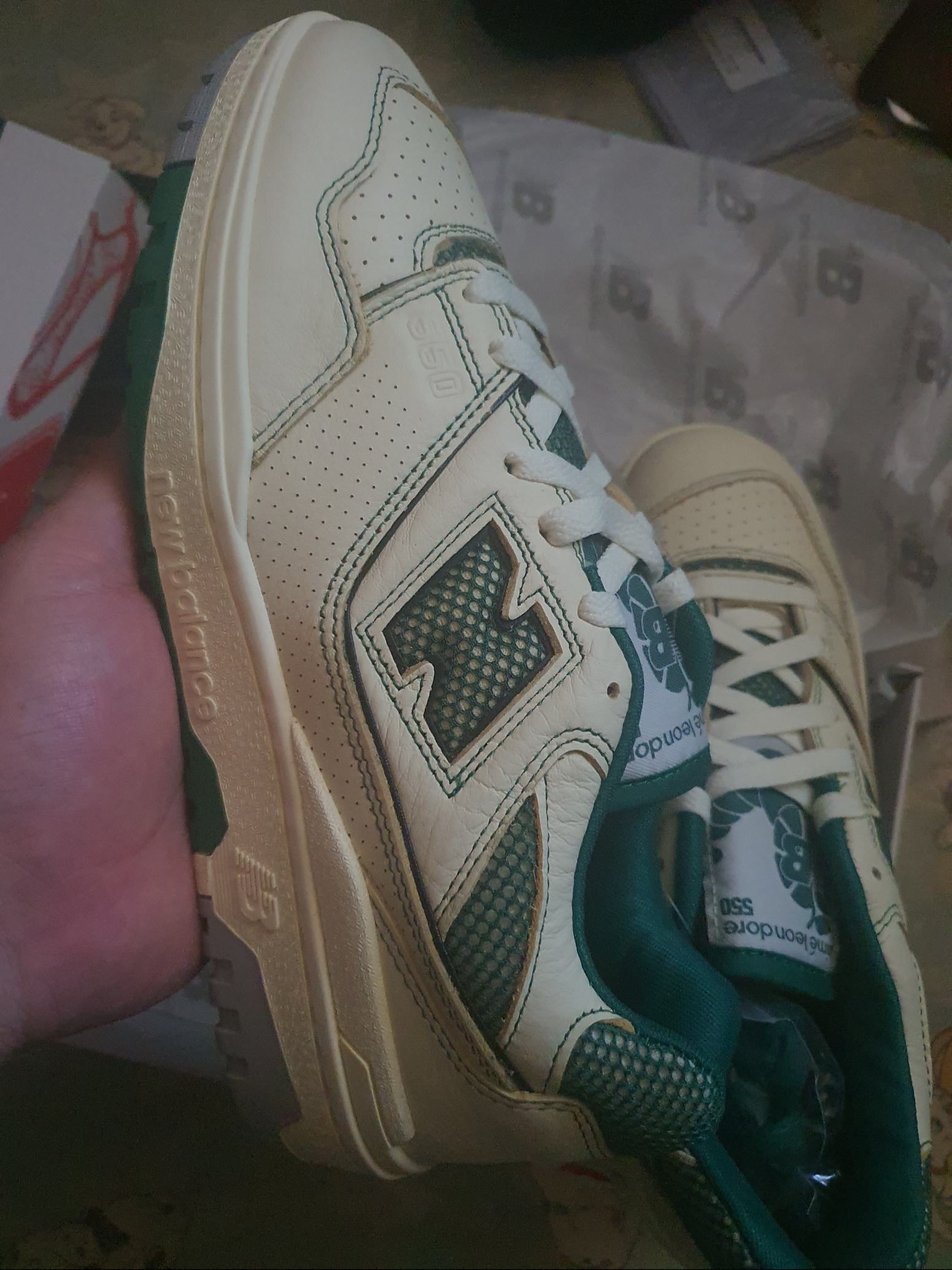 New Balance x Aime Leon Dore 550 Dawn Glow Classic Pine 착용 스타일