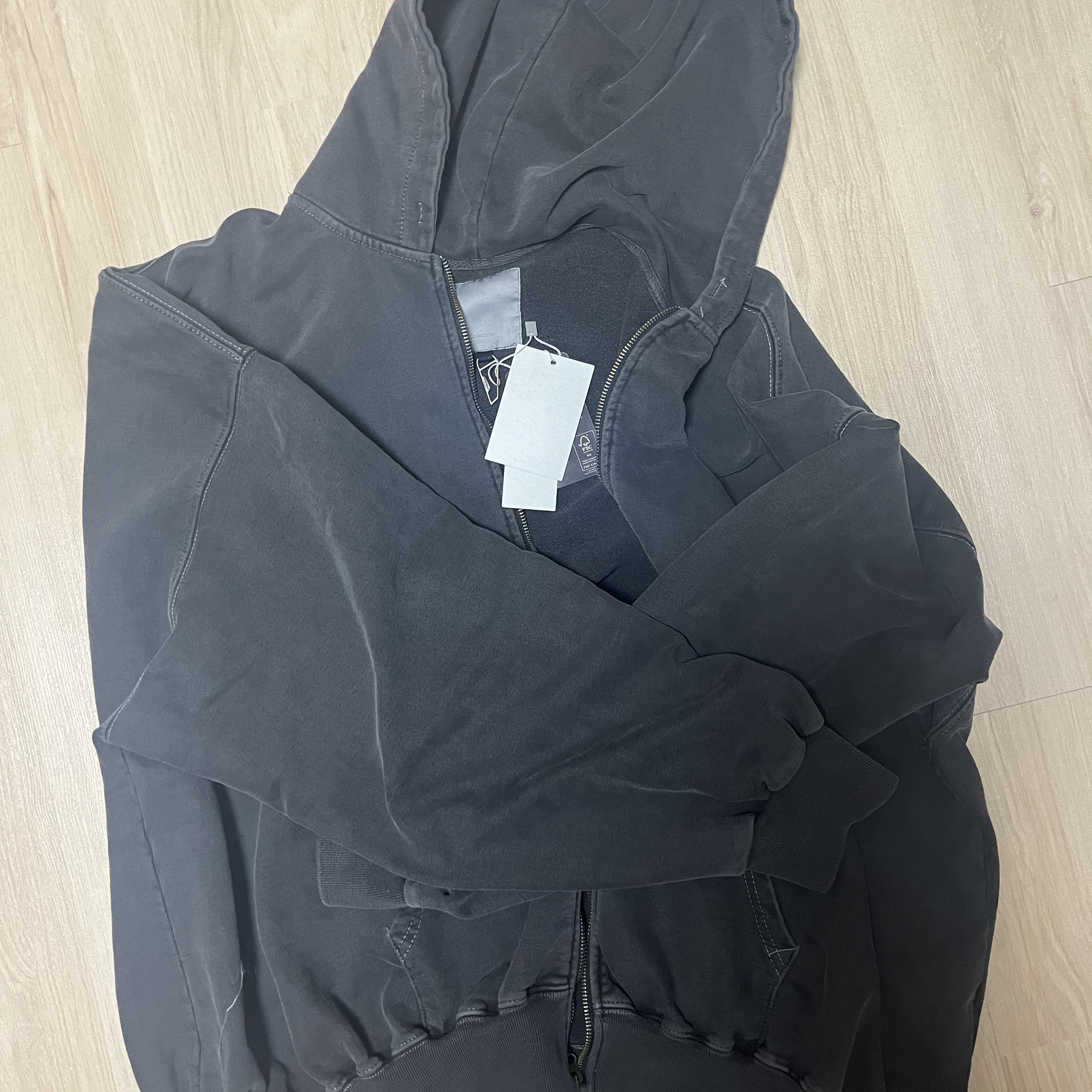 Undermycar Mu.11 Anti Fxxking Logo Play Oversized Pigment Hood Zip-up Gray 착용 스타일