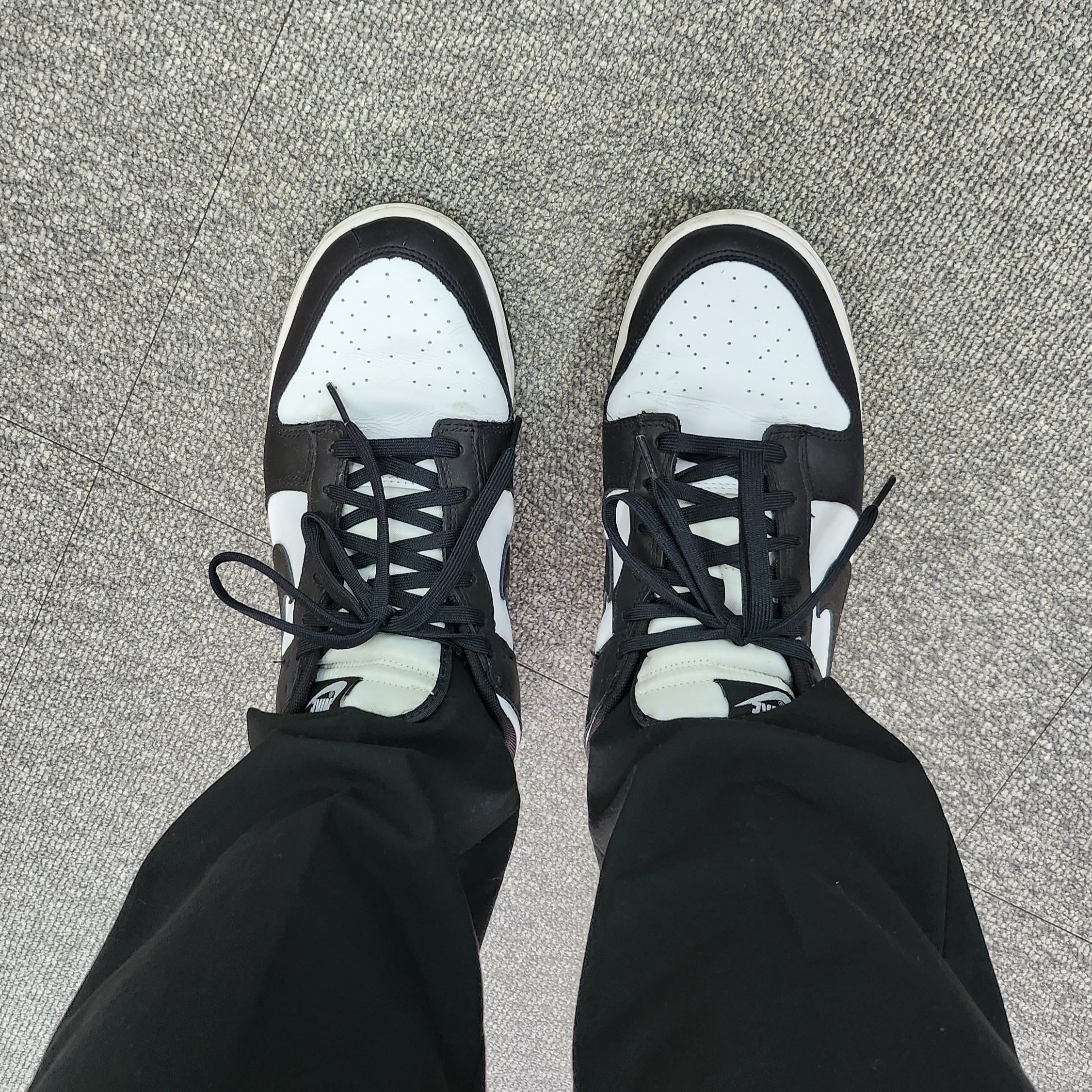 Nike Dunk Low Retro Black 착용 스타일