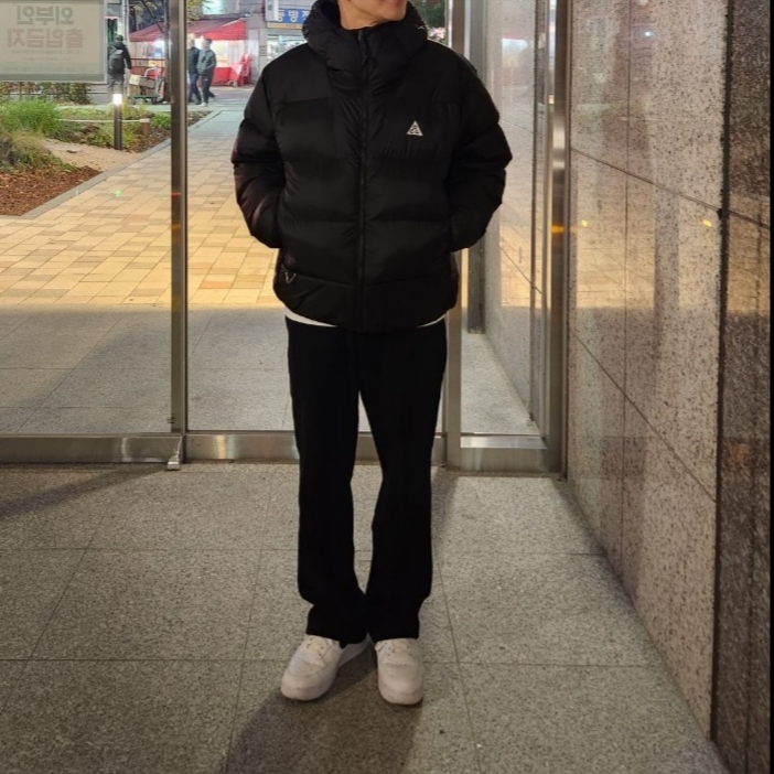 Nike ACG Therma-Fit ADV Lunar Lake Puffer Jacket Black - Asia, Nike Air Force 1 '07 White Black 착용 스타일