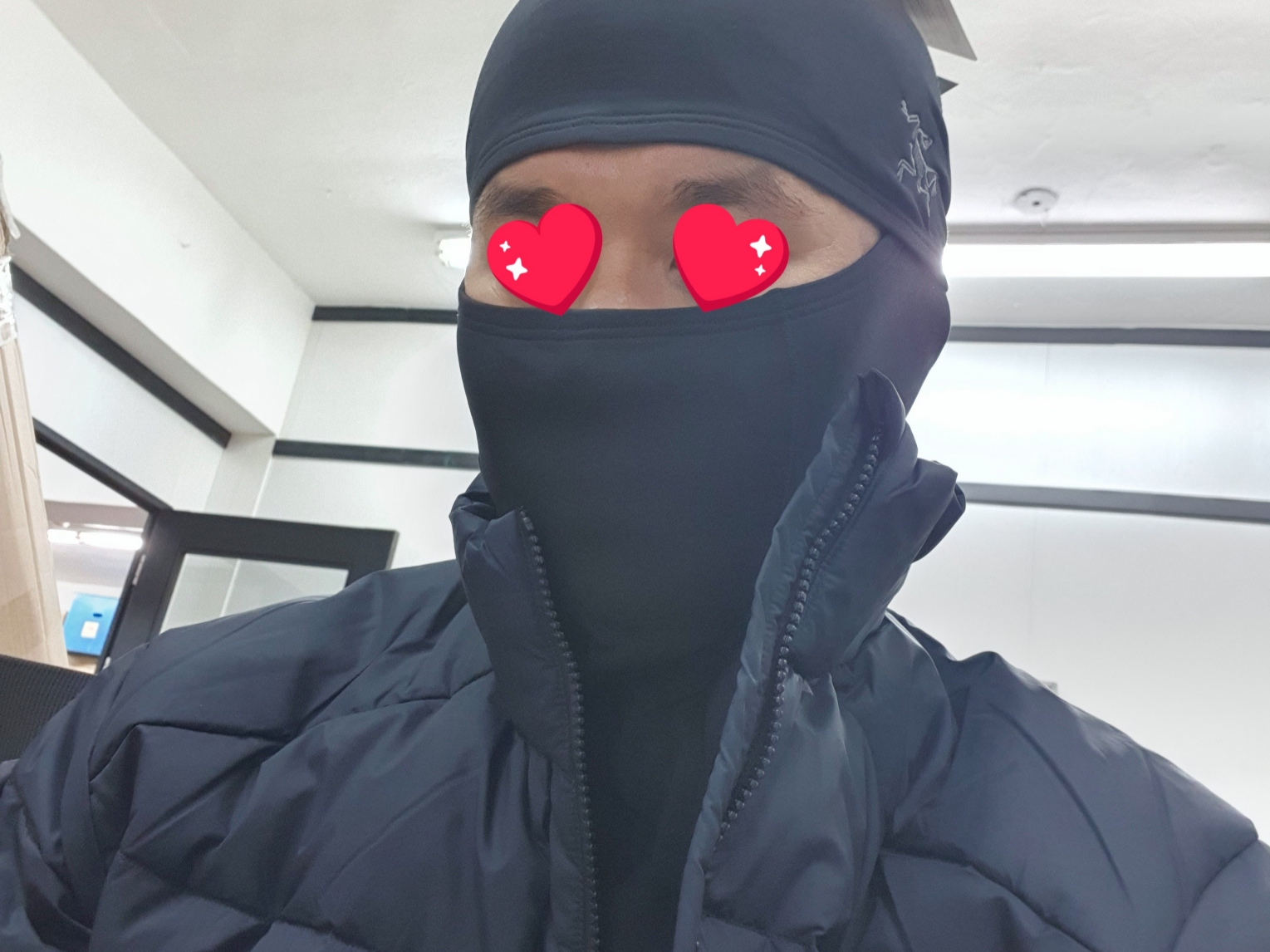 Arc'teryx Rho Balaclava Black 착용 스타일