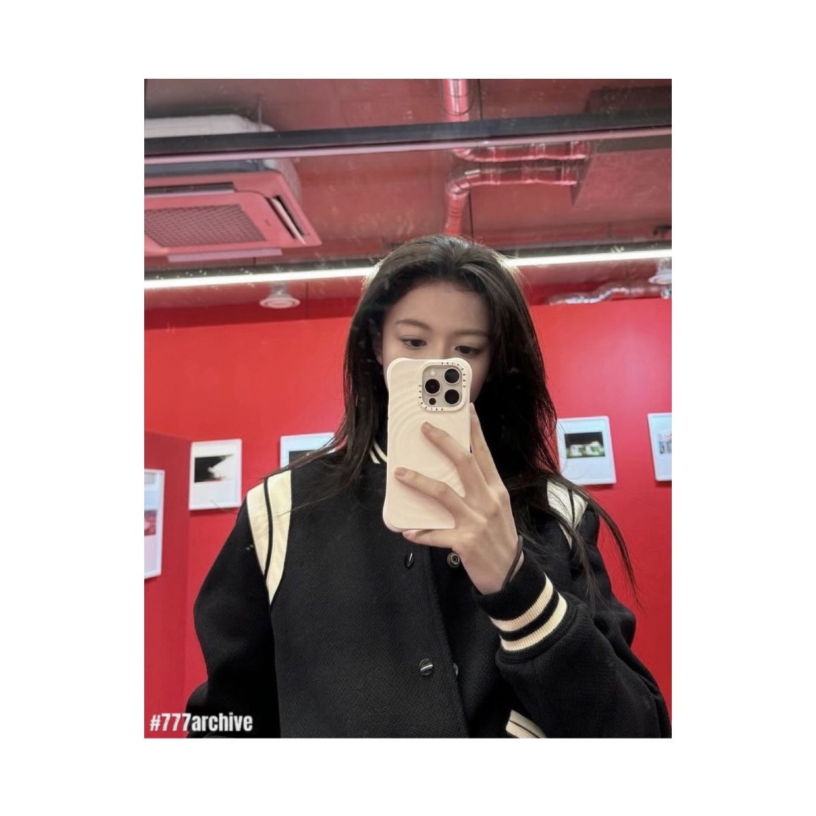 (W) Saint Laurent Teddy Jacket in Wool Black 착용 스타일 - 3