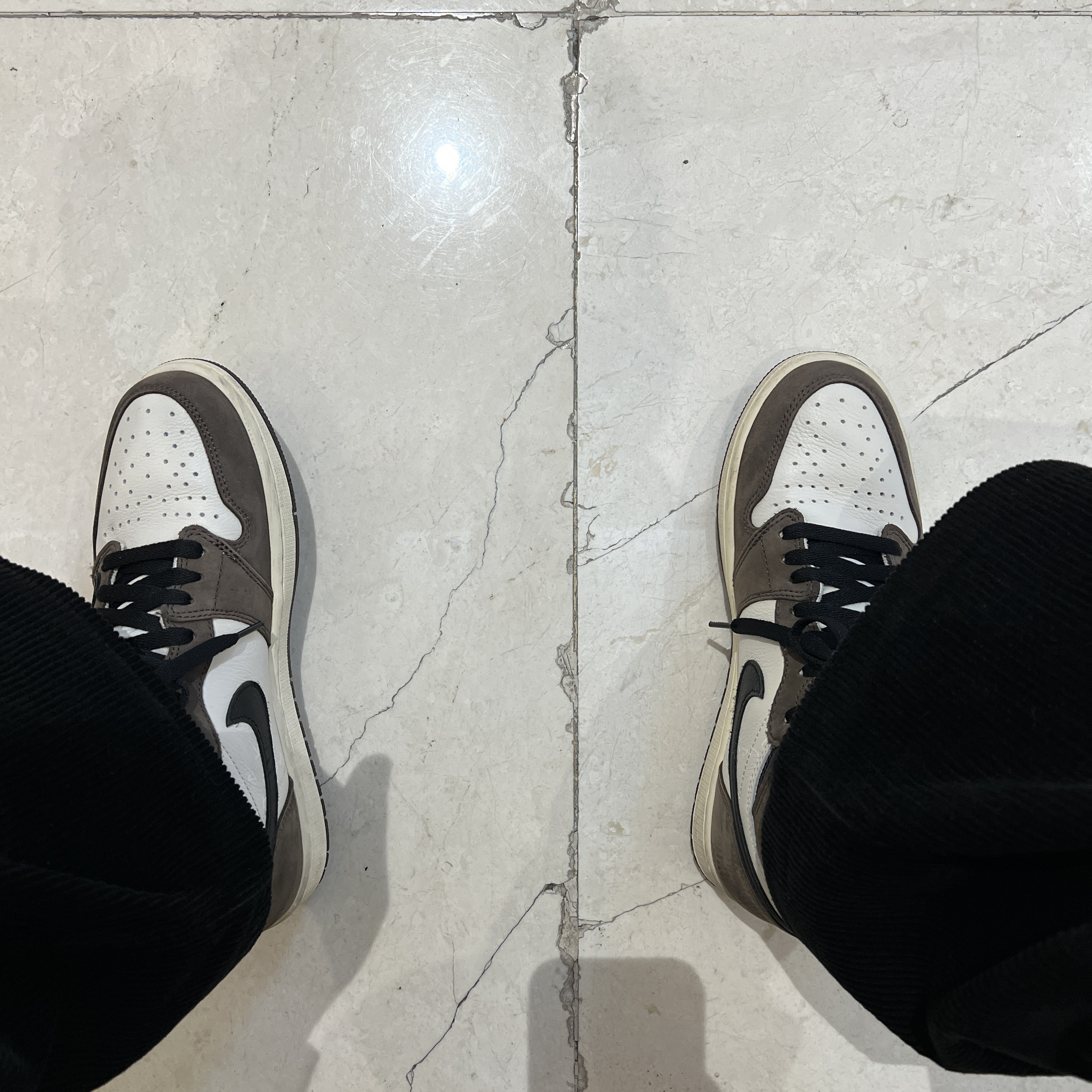 Jordan 1 x Travis Scott Retro High OG SP Mocha 착용 스타일