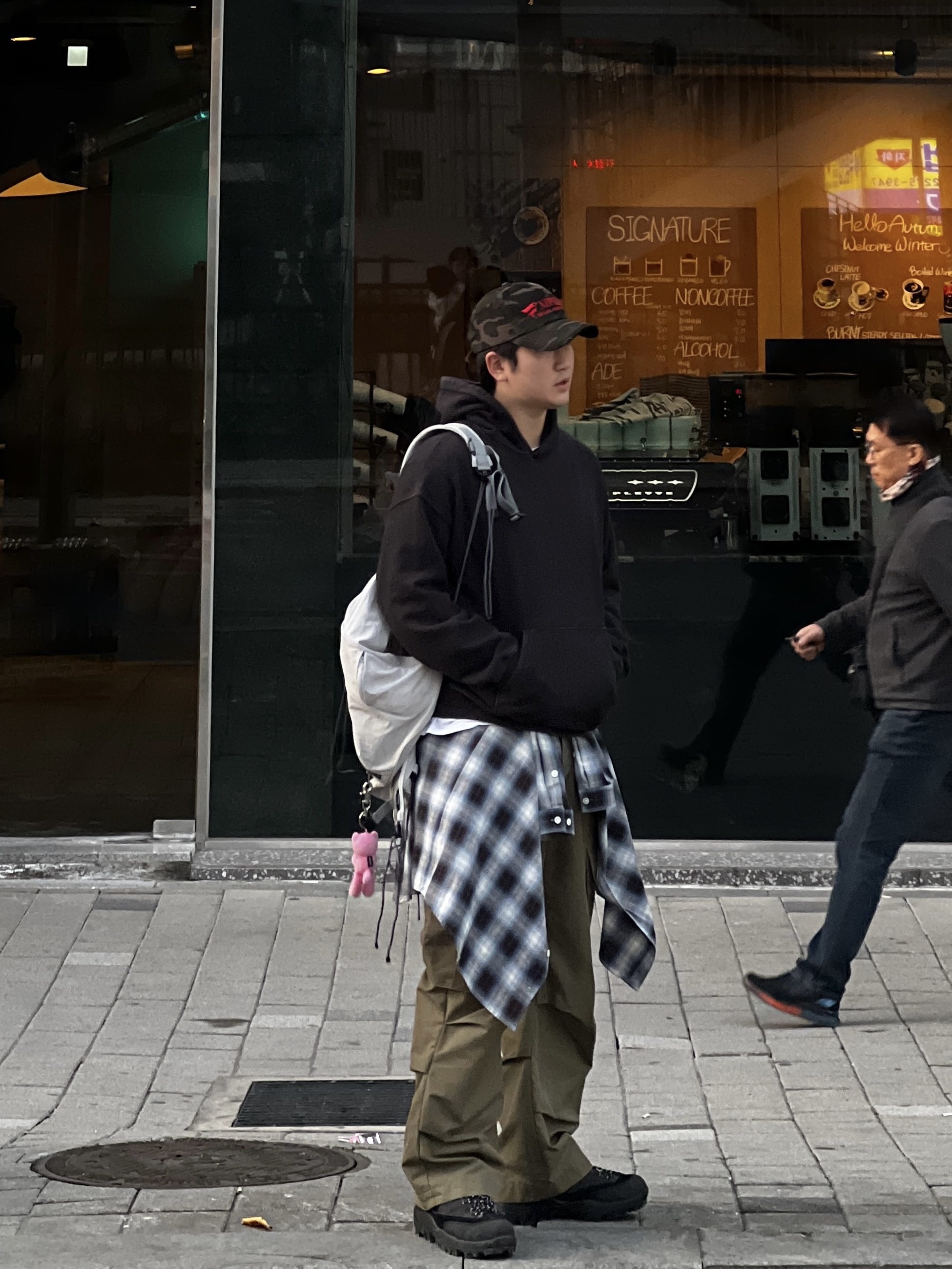 ETCE New Vision Camo Cap Night Jungle 착용 스타일 - 2
