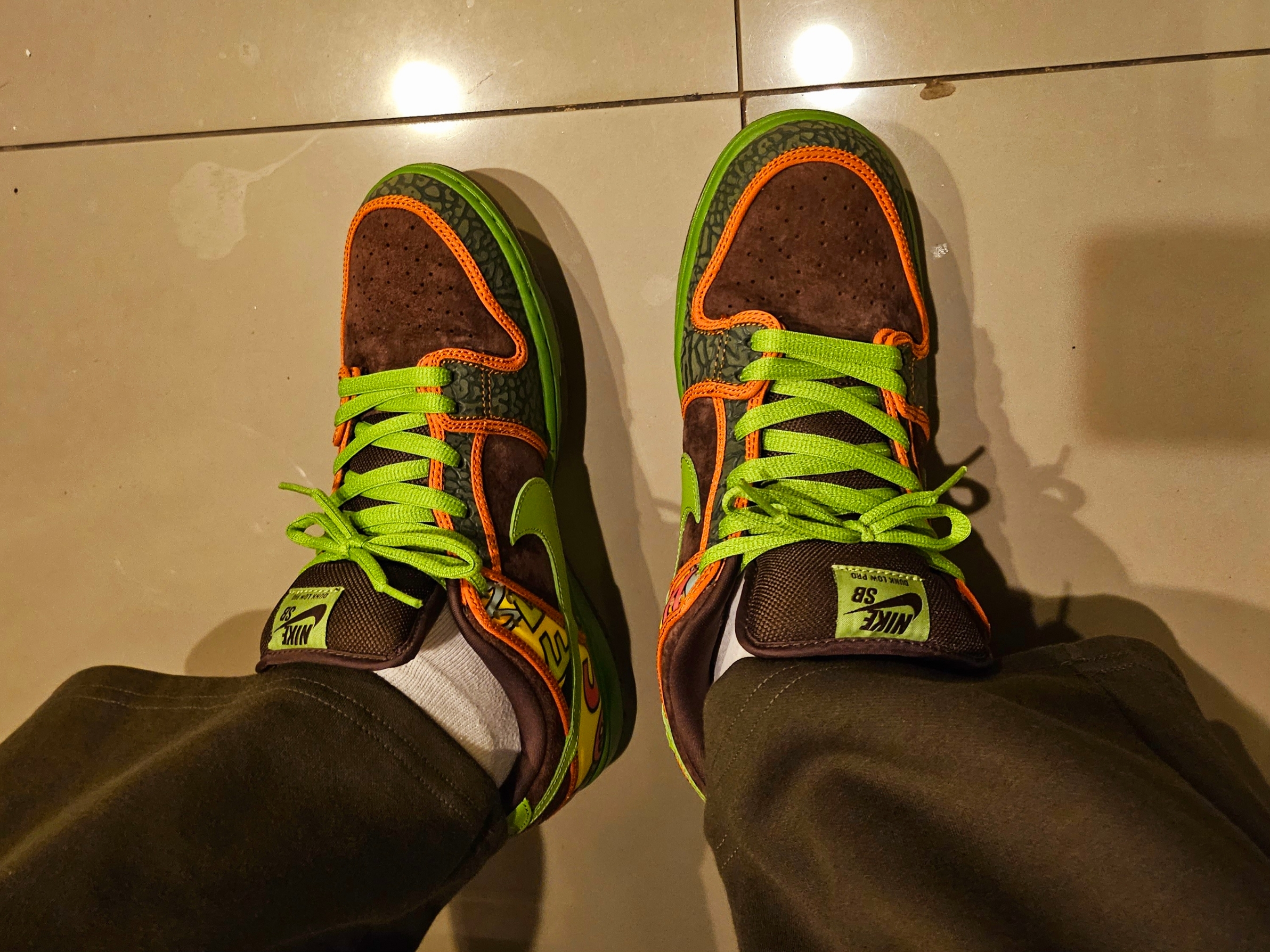Nike Dunk SB Low De La Soul 2015 착용 스타일 - 1