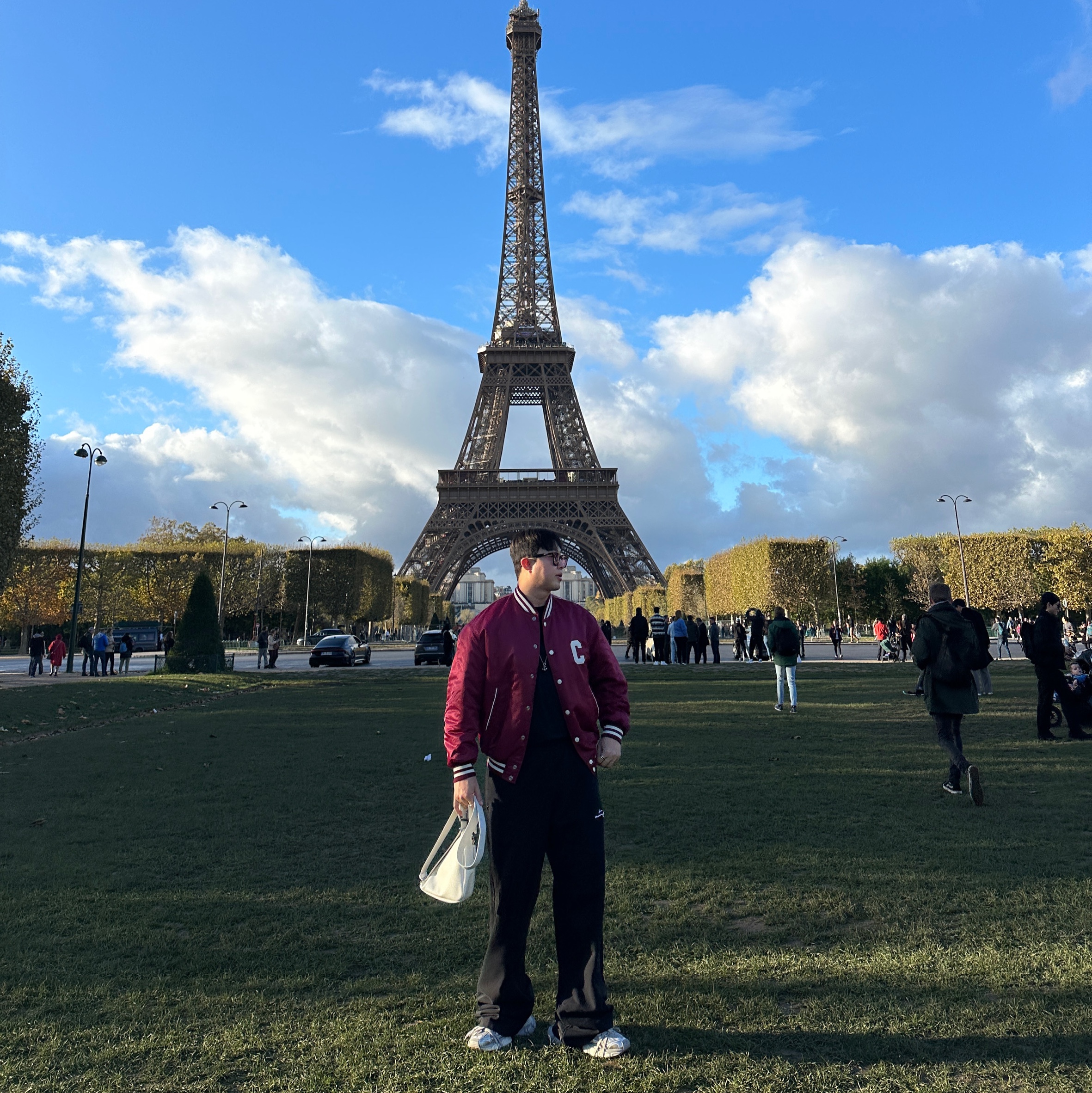 (W) Celine Teddy Jacket in Nylon Burgundy 착용 스타일 - 1